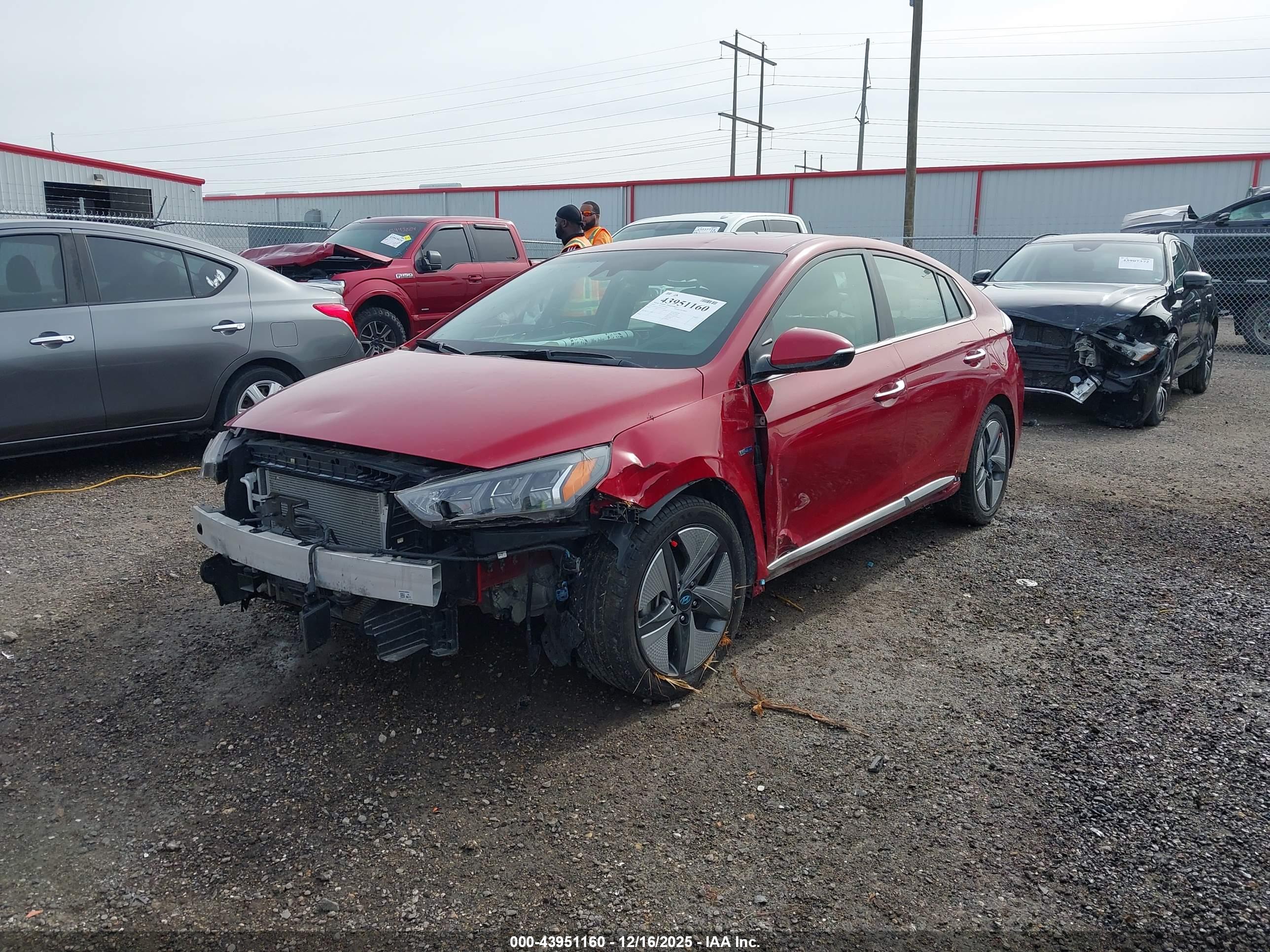 HYUNDAI IONIQ image 2