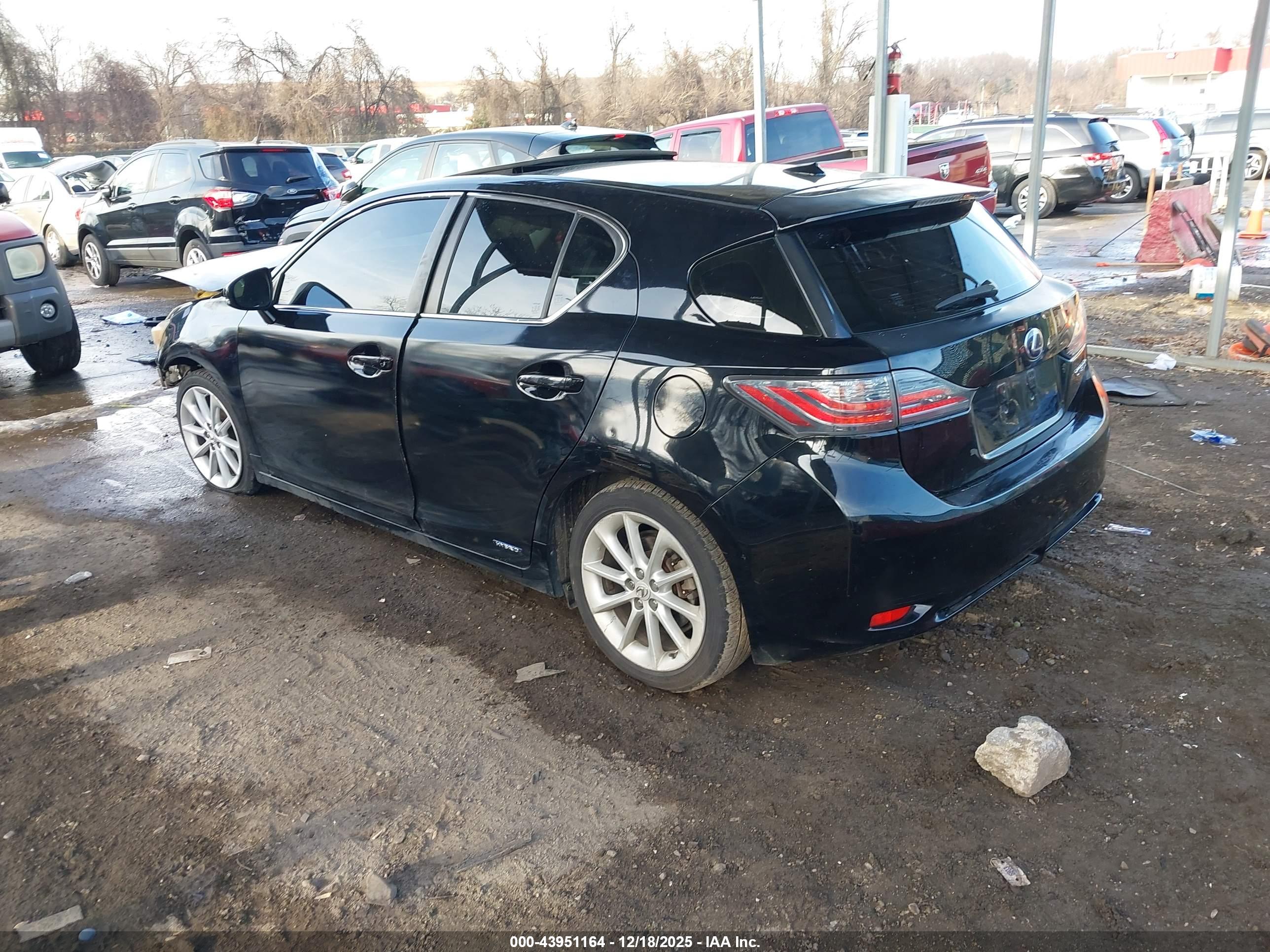 LEXUS CT image 3