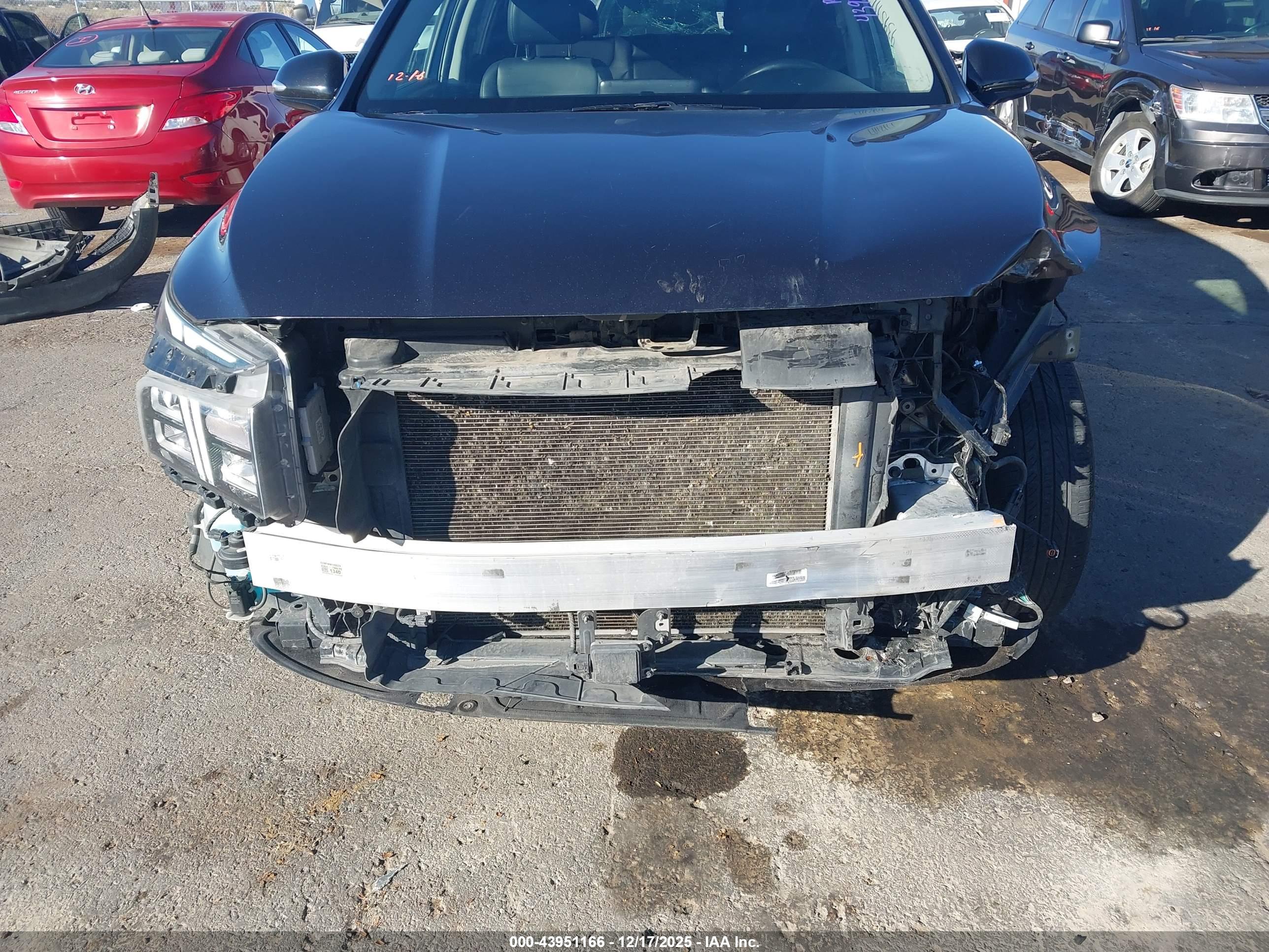 HYUNDAI SANTA image 6