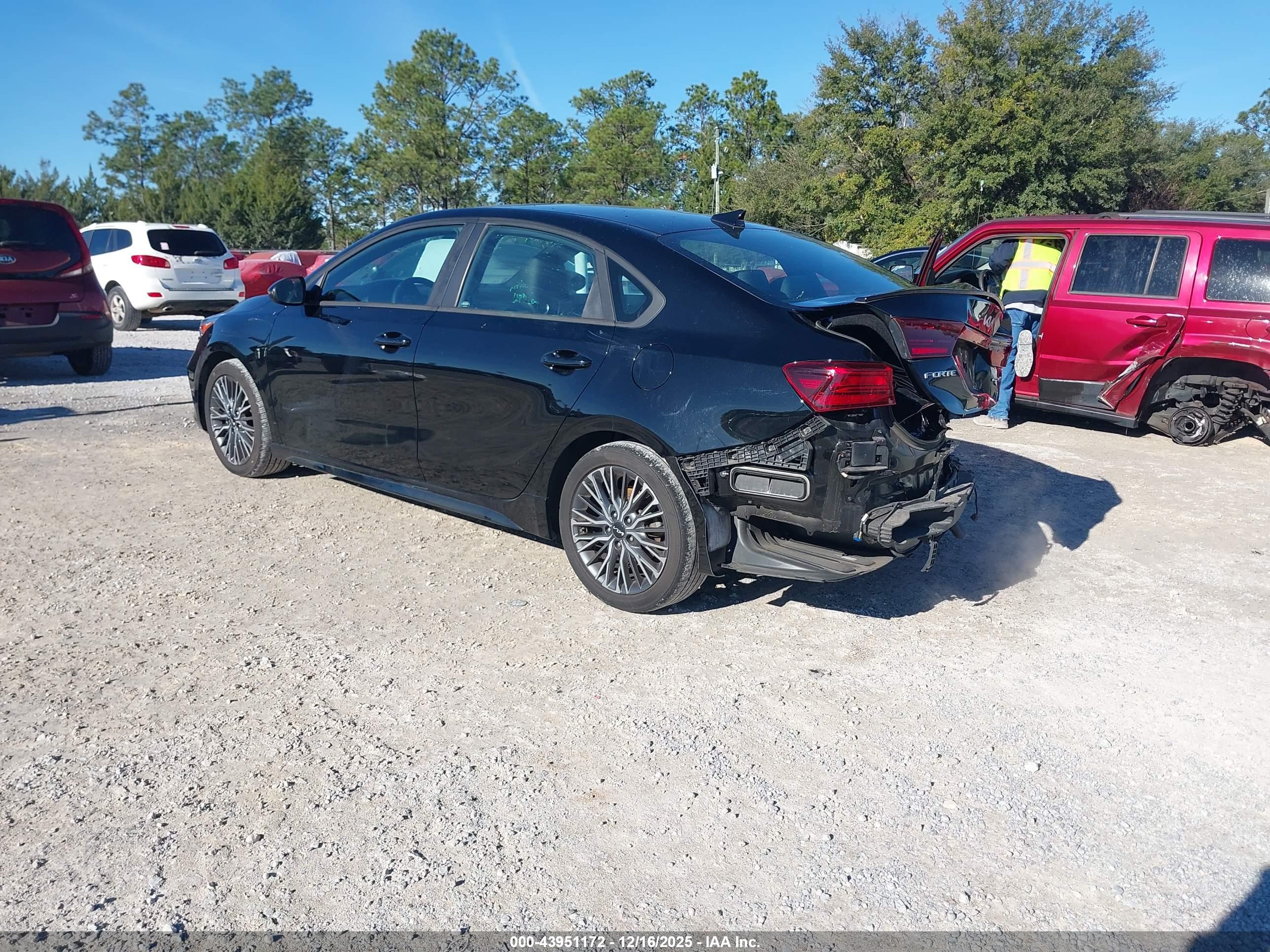 KIA FORTE image 3