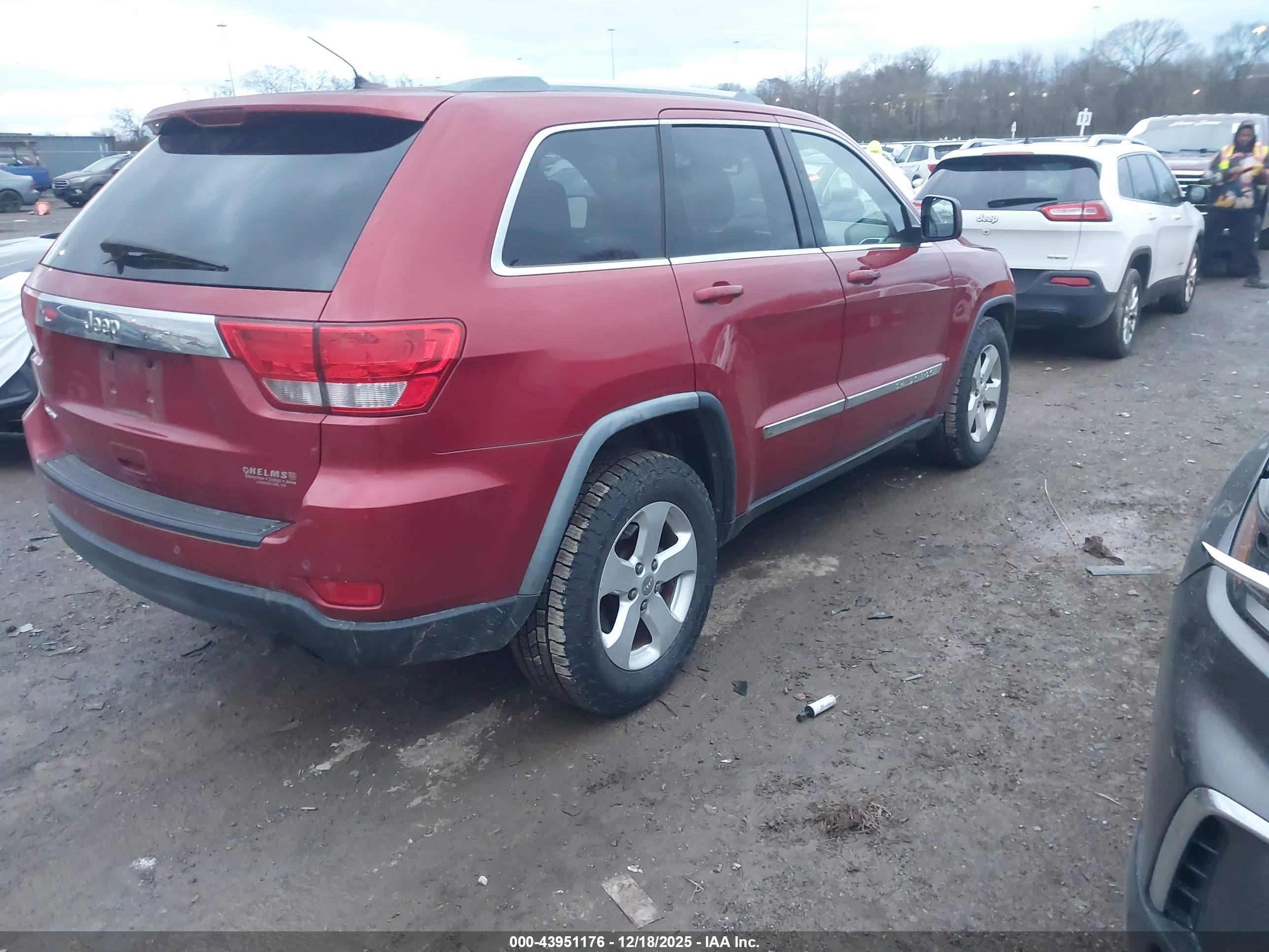 JEEP GRAND image 4