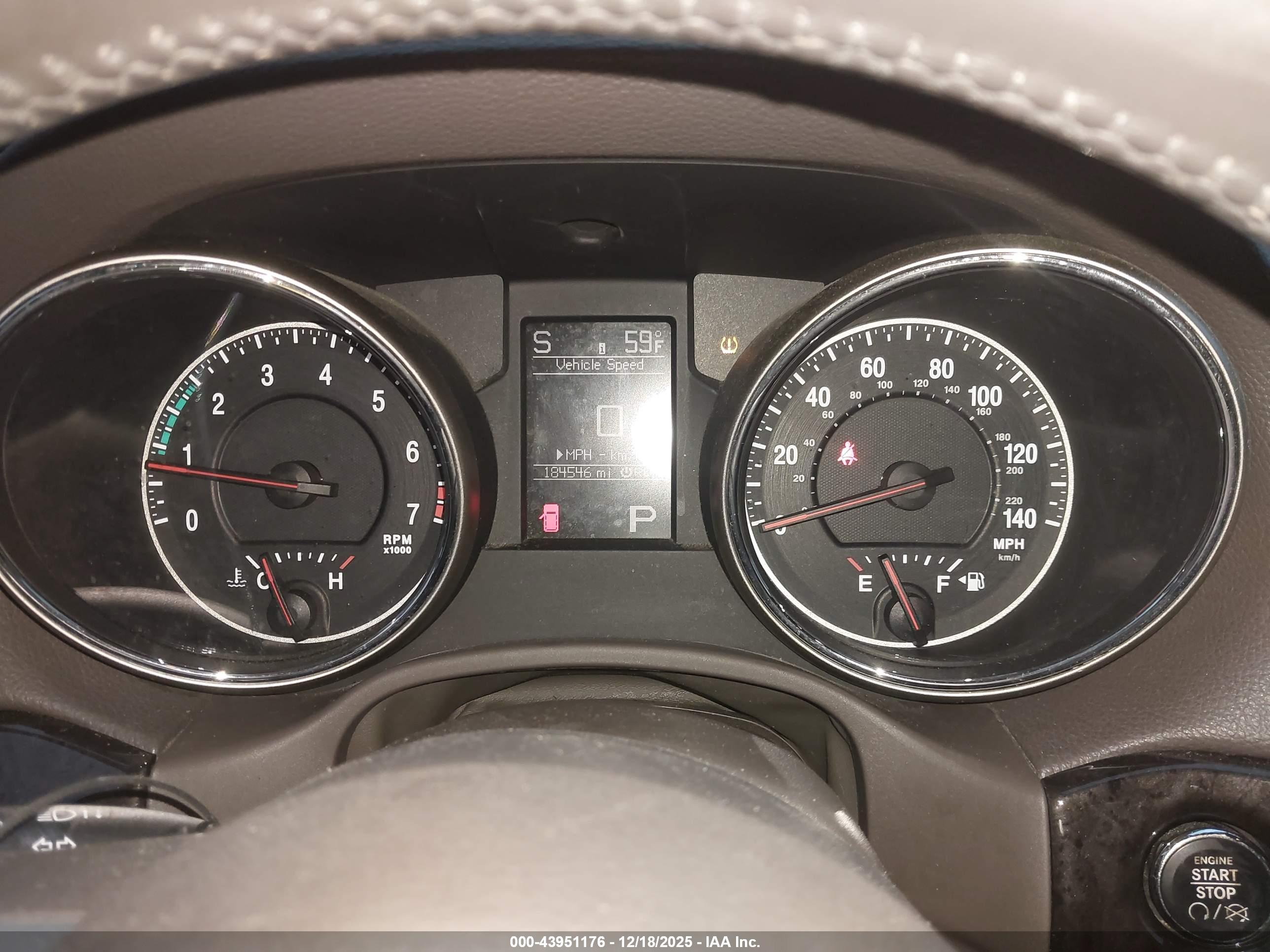 JEEP GRAND image 7