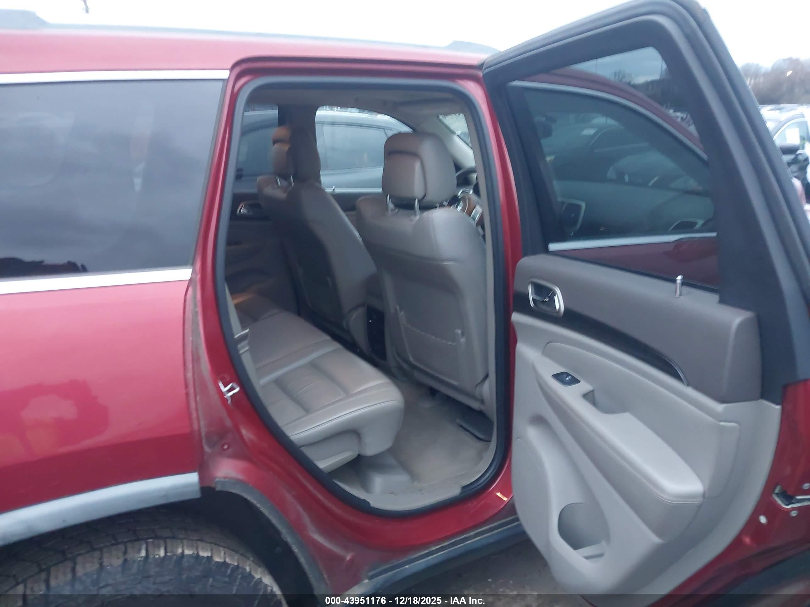 JEEP GRAND image 8