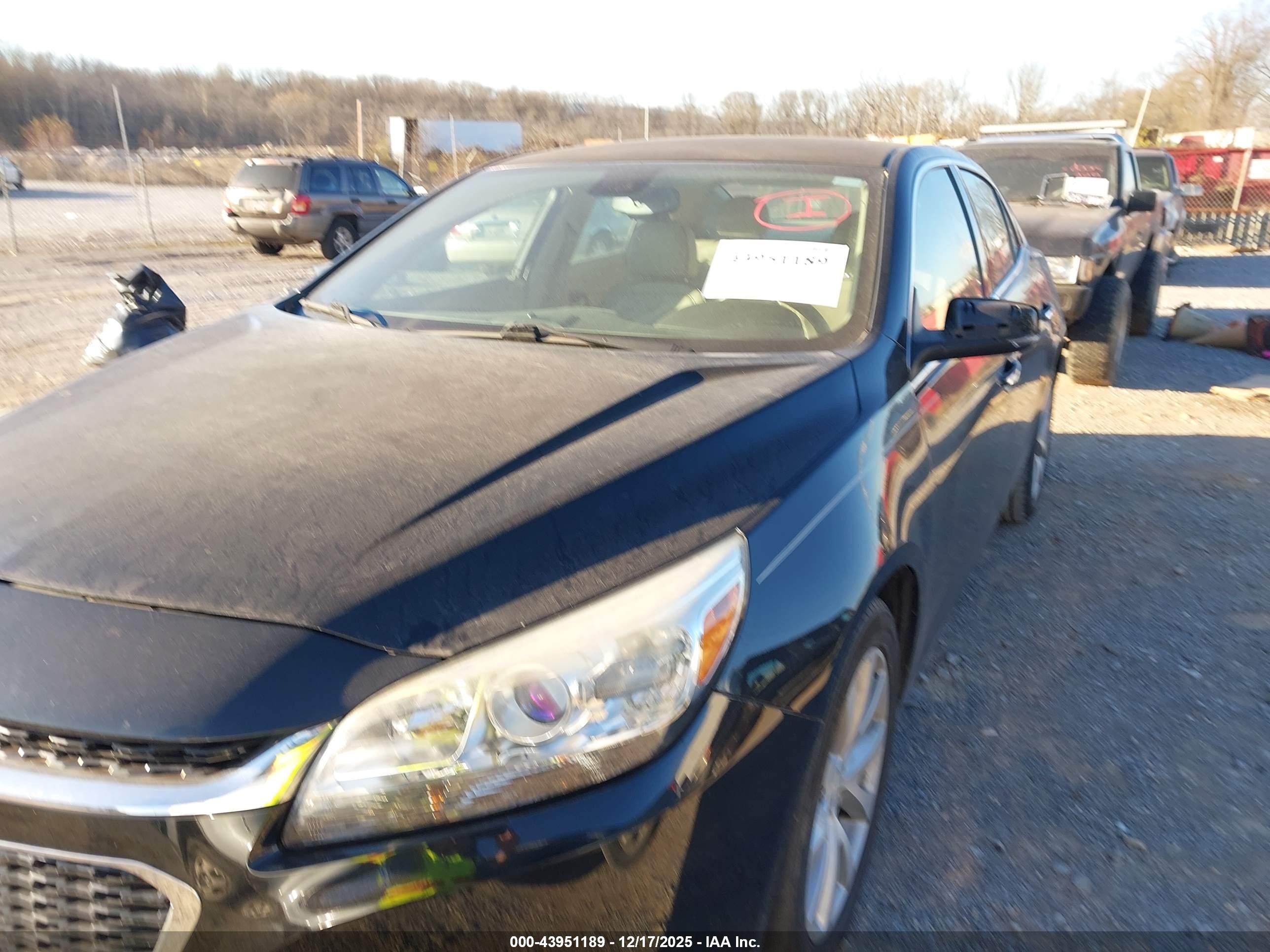 CHEVROLET MALIBU image 2