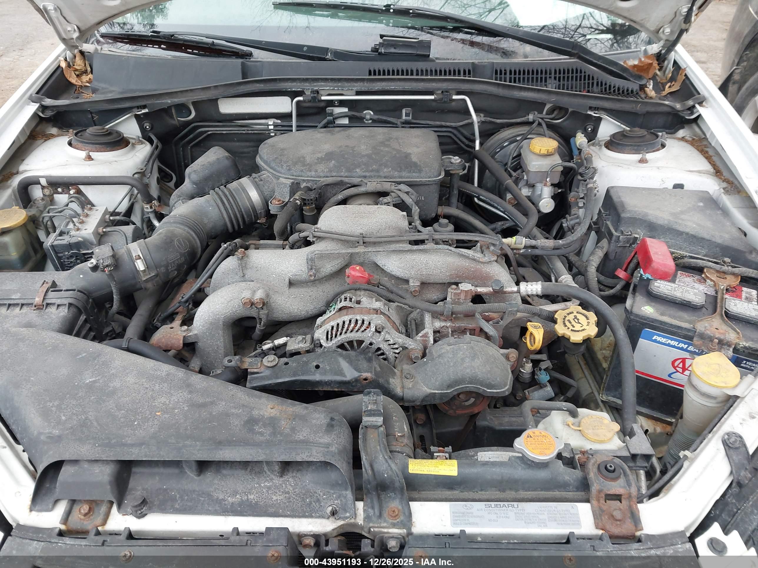 SUBARU OUTBACK image 10