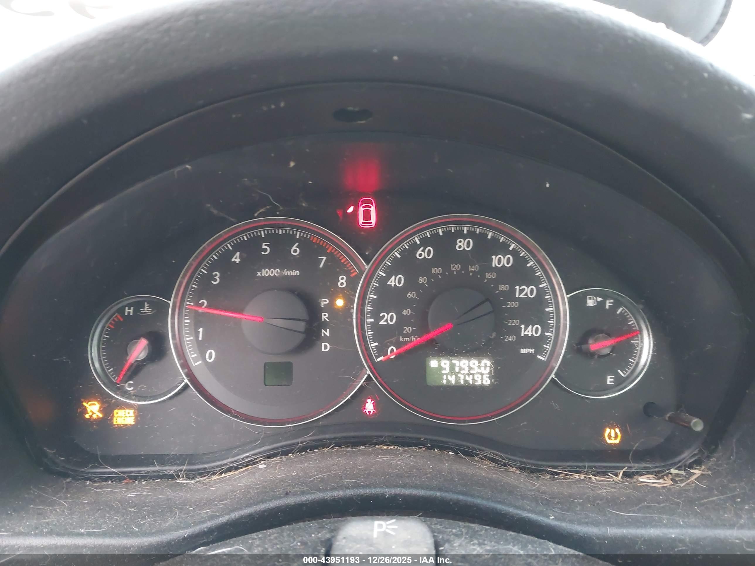 SUBARU OUTBACK image 7