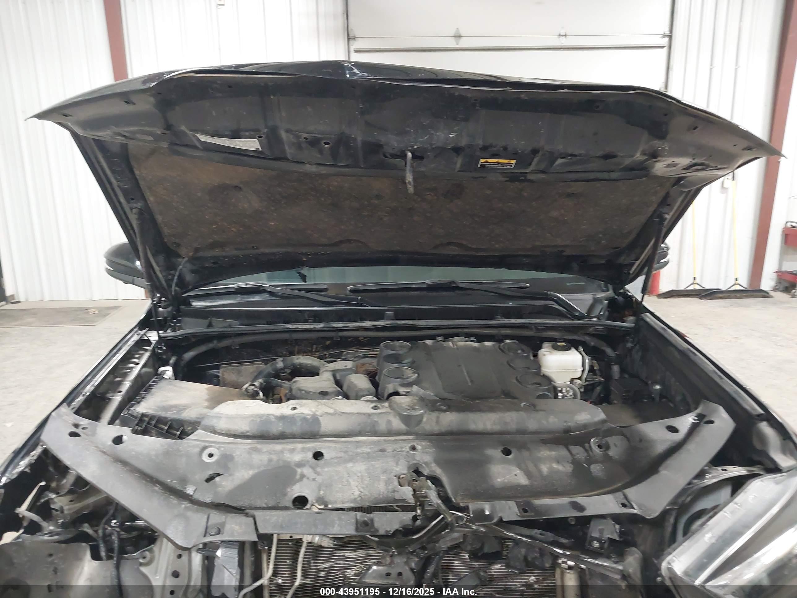 TOYOTA 4RUNNER image 10