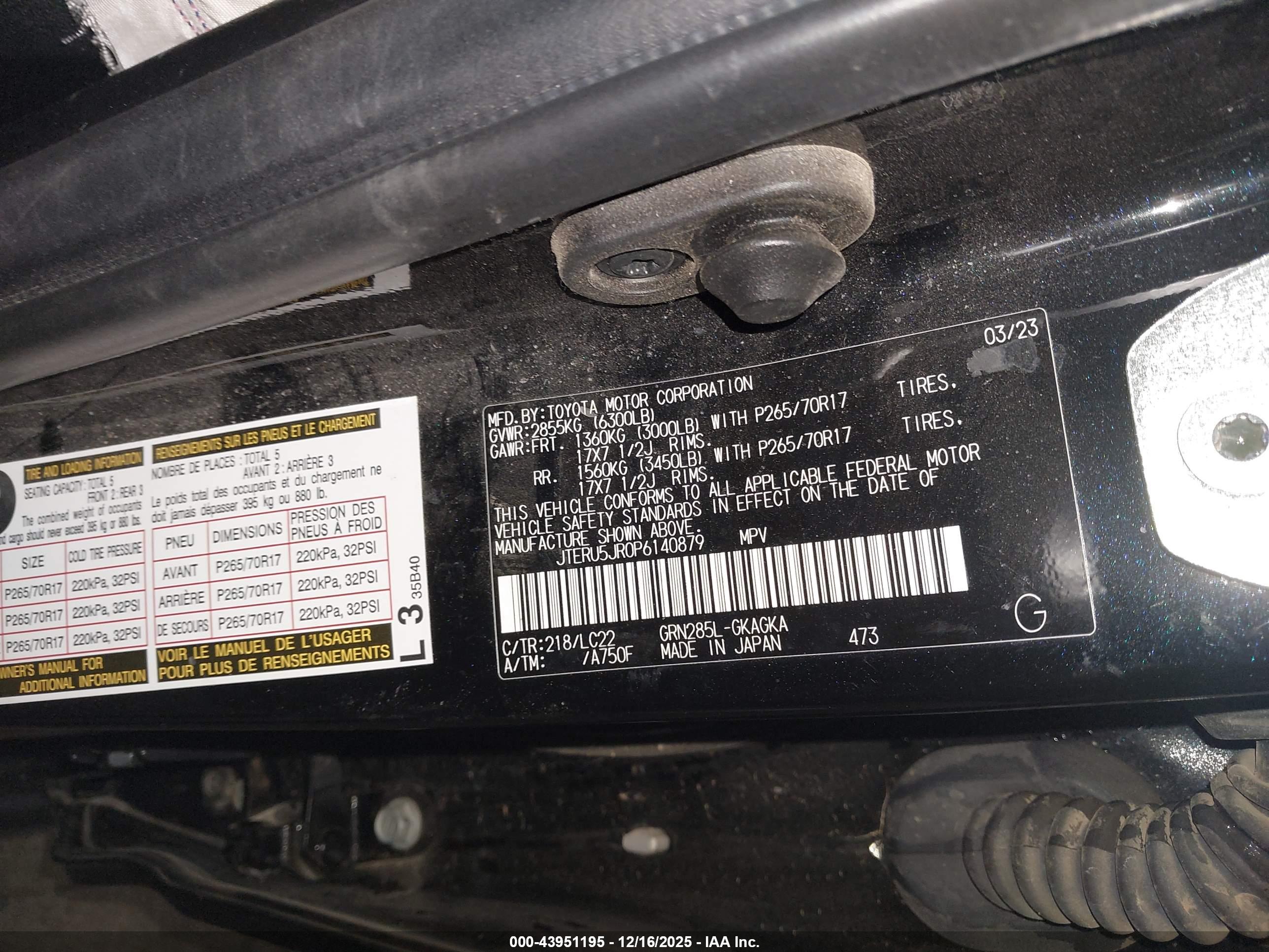 TOYOTA 4RUNNER image 9