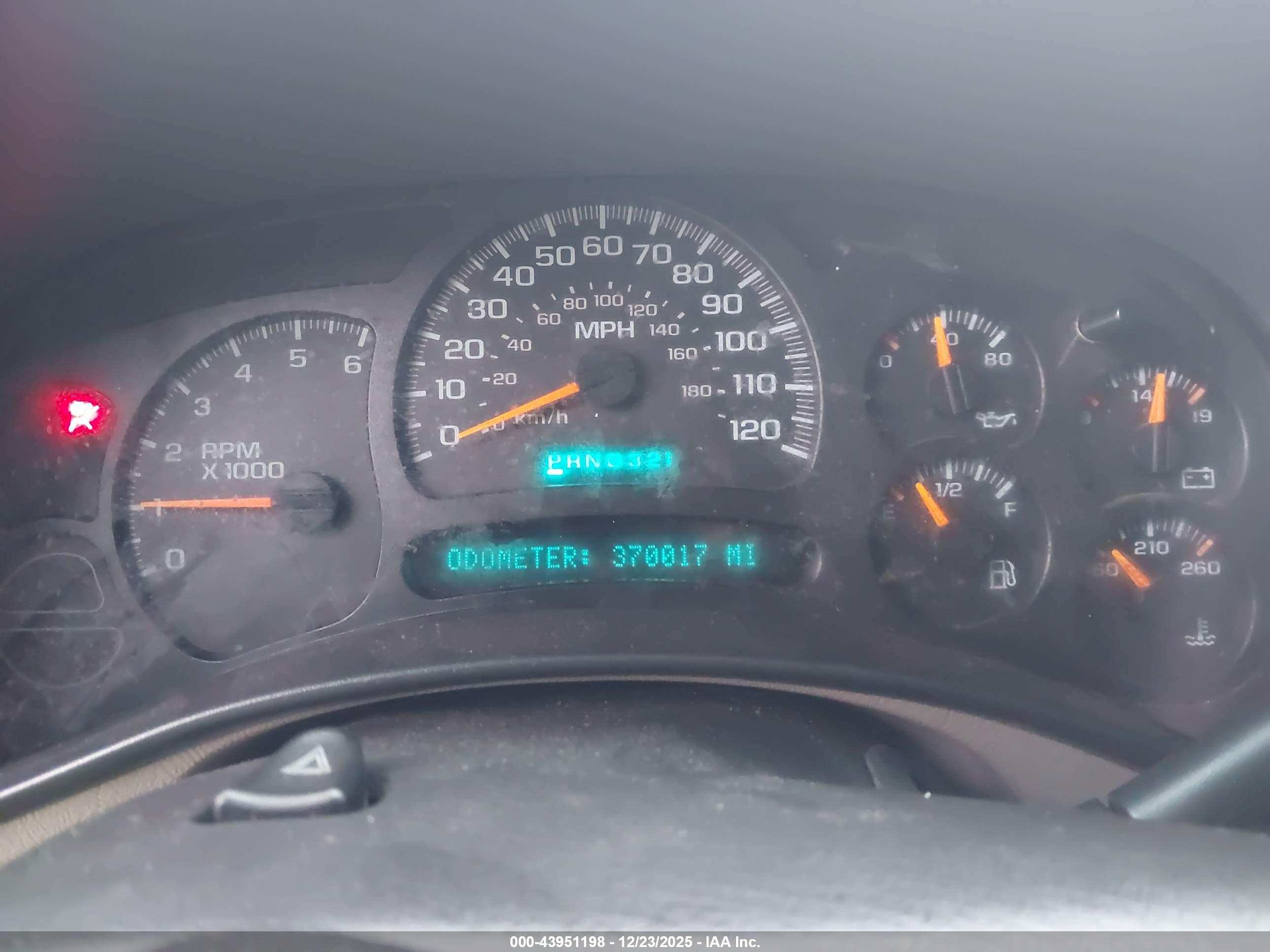 GMC SIERRA image 7