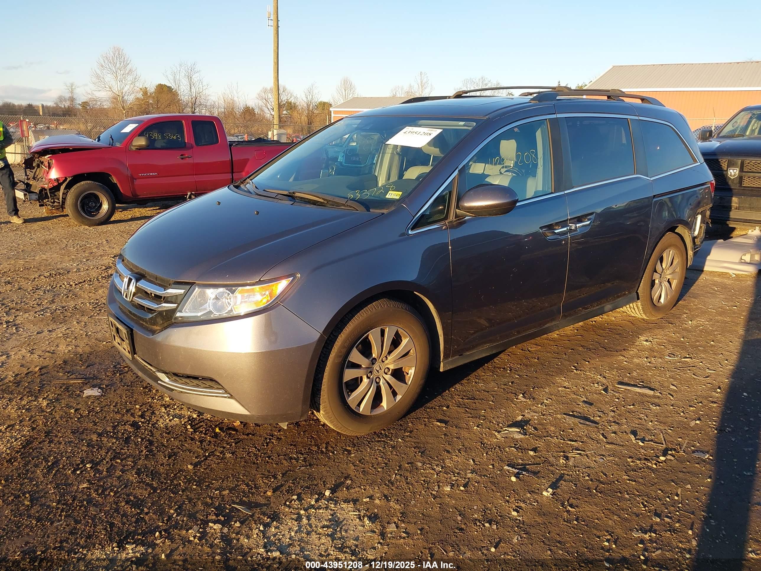 HONDA ODYSSEY image 2