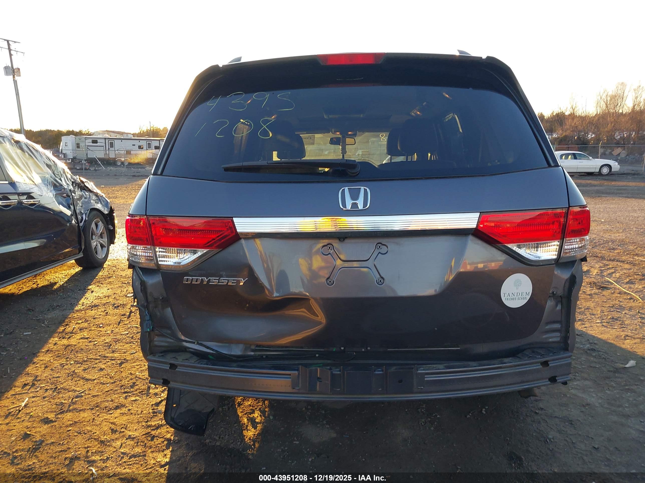 HONDA ODYSSEY image 6
