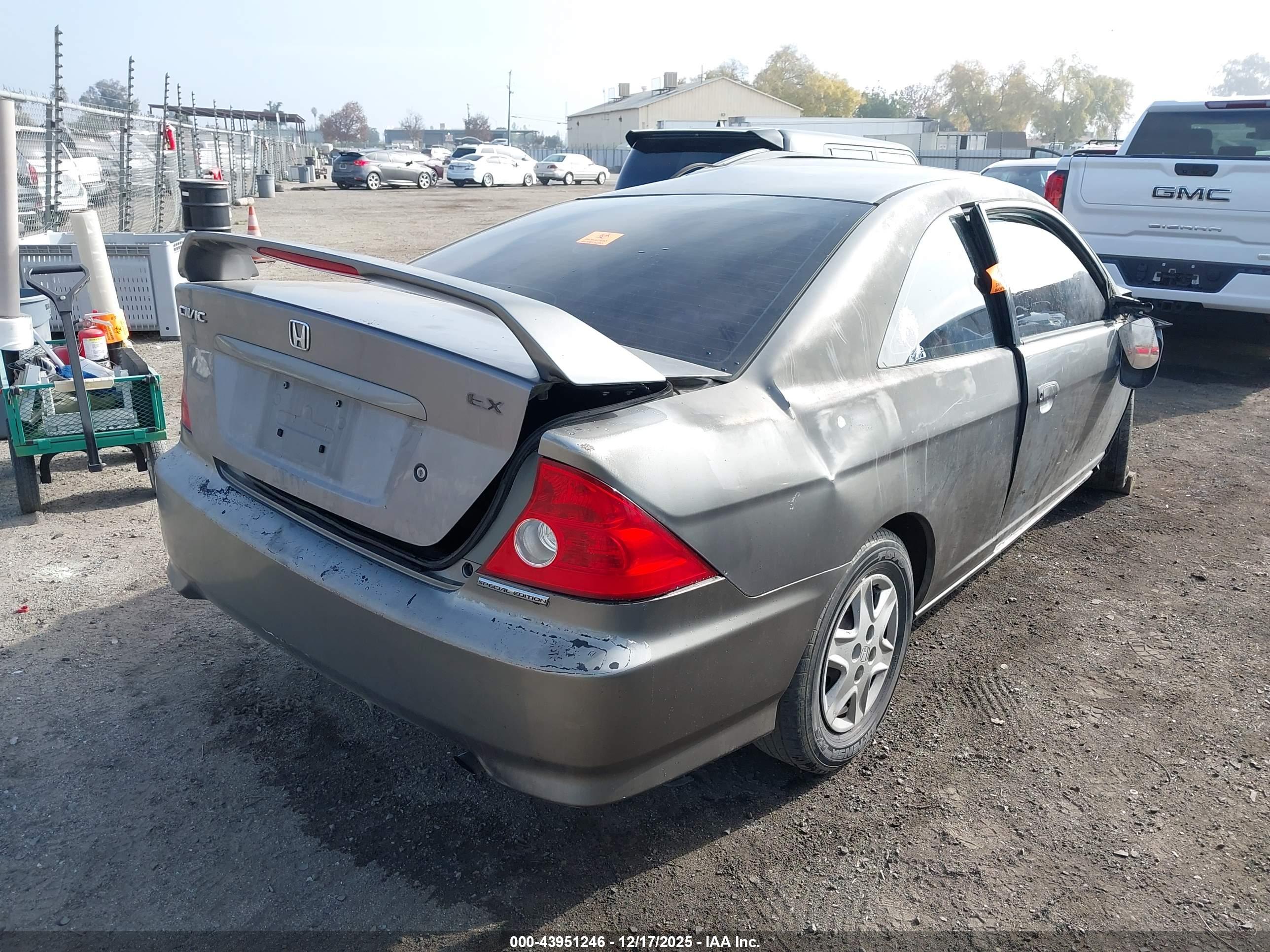 HONDA CIVIC image 4