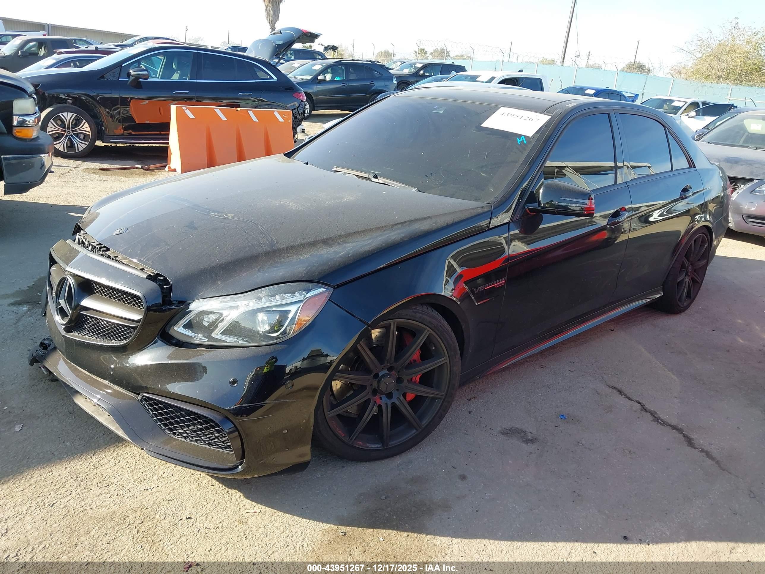 MERCEDES-BENZ E image 2