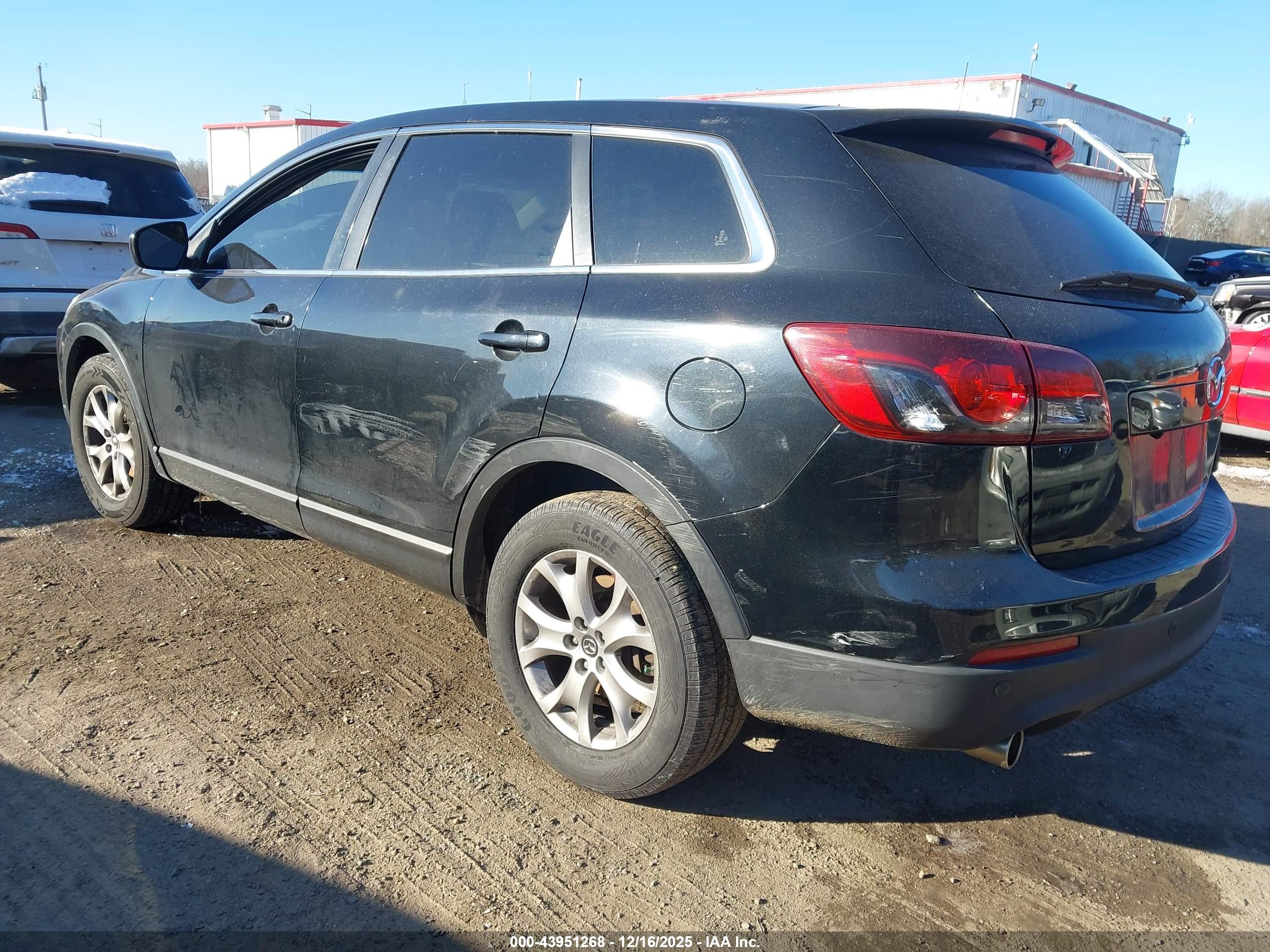MAZDA CX-9 image 3
