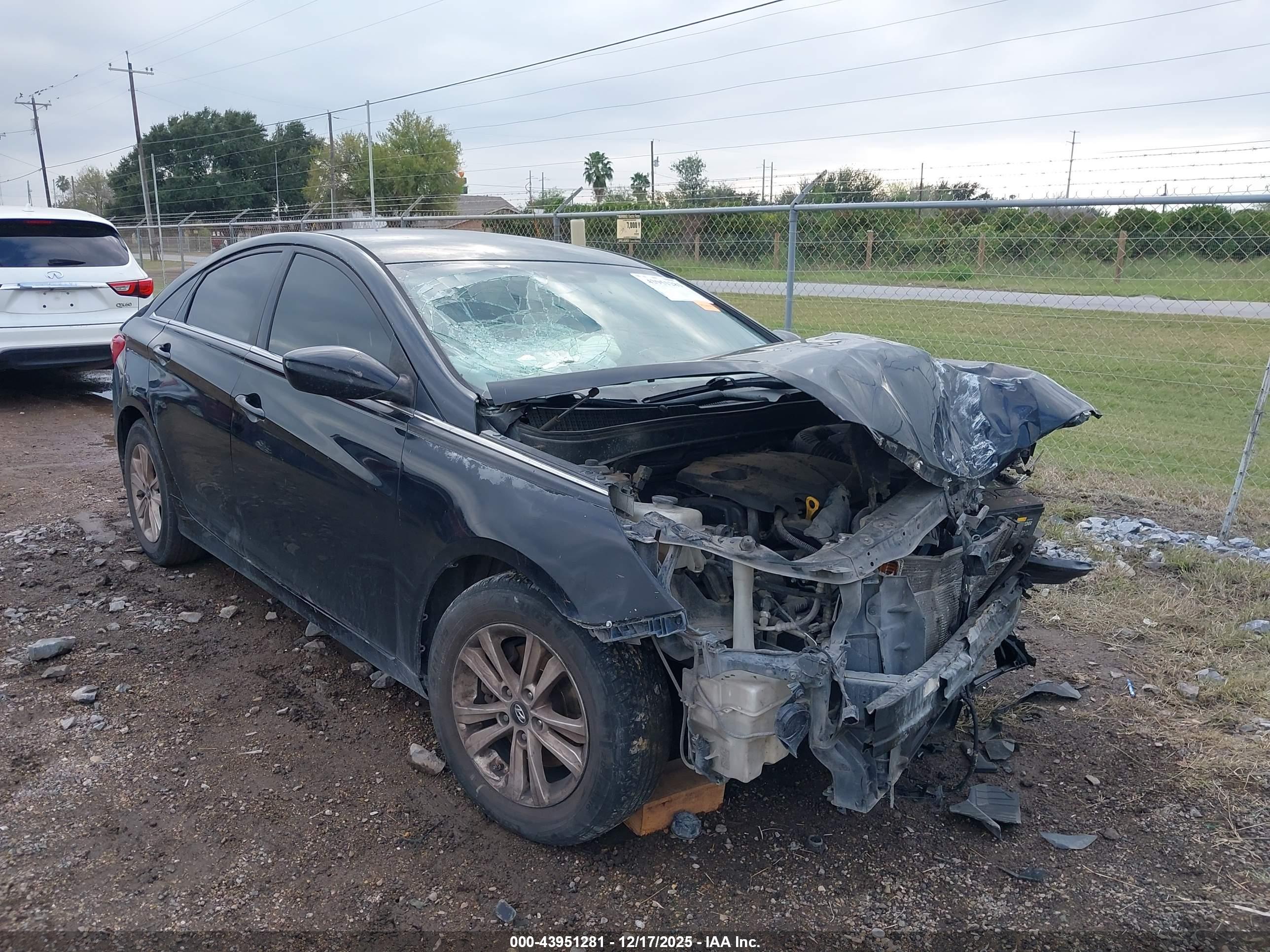 HYUNDAI SONATA image 6