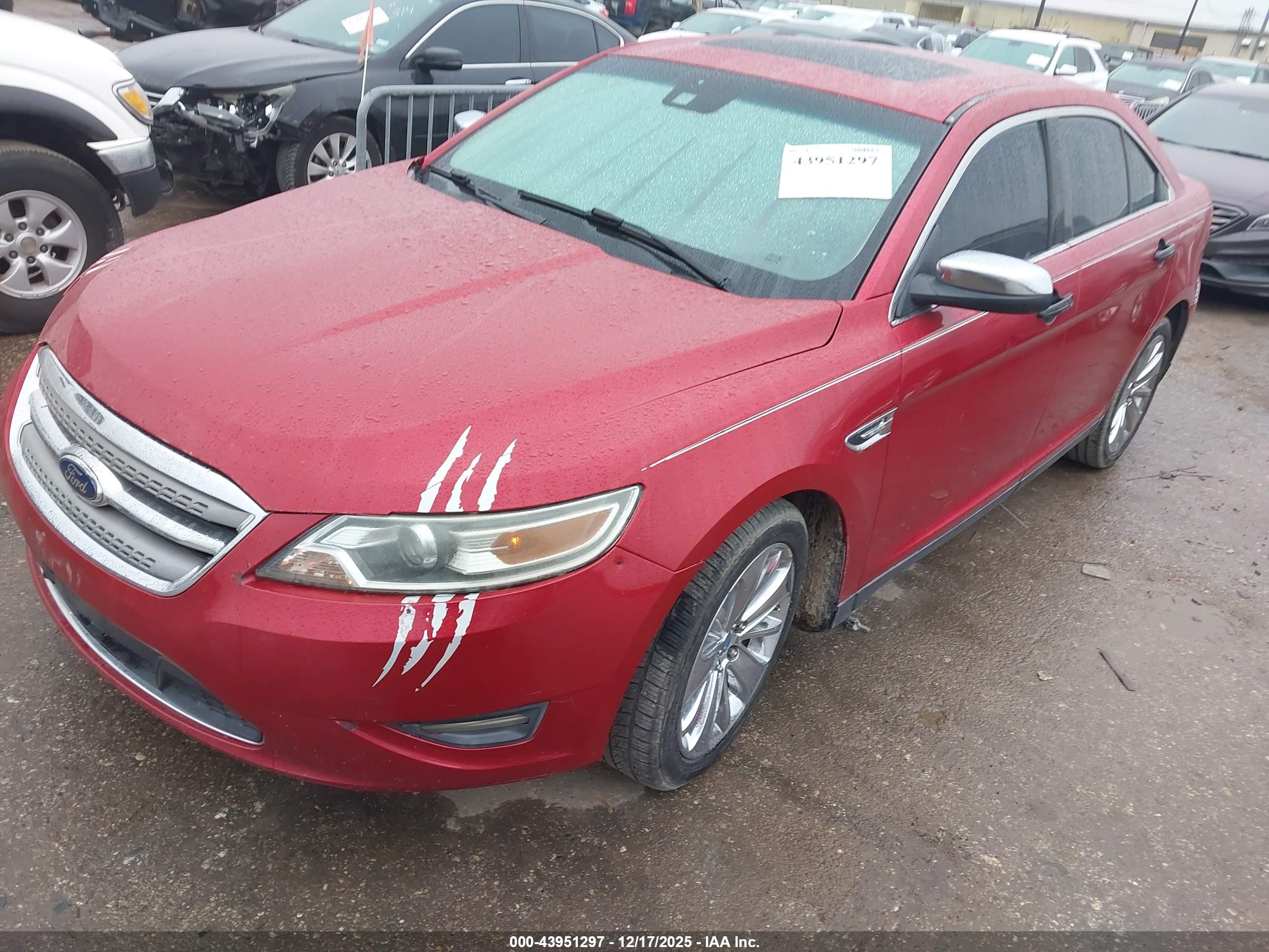 FORD TAURUS image 2