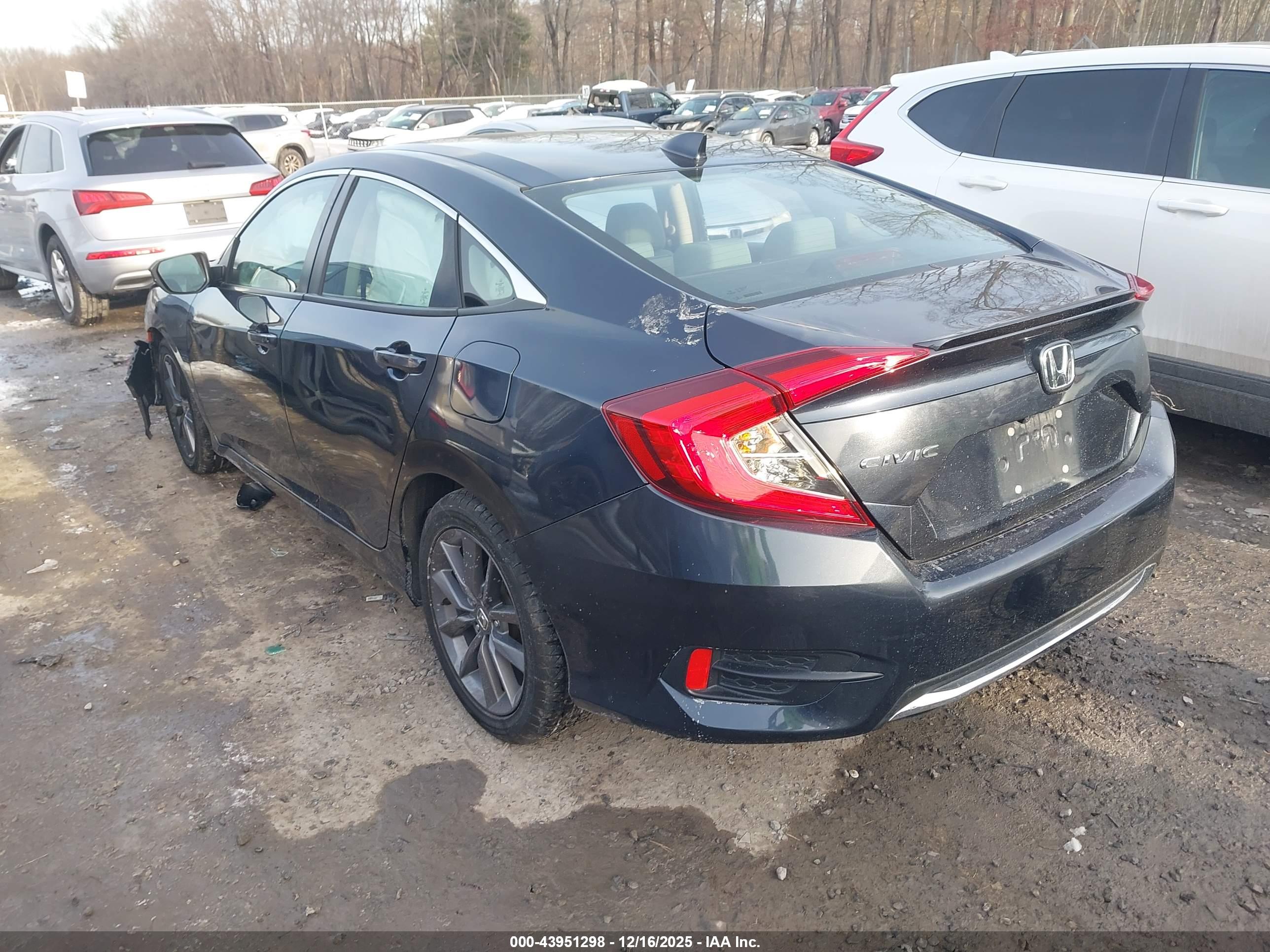 HONDA CIVIC image 3
