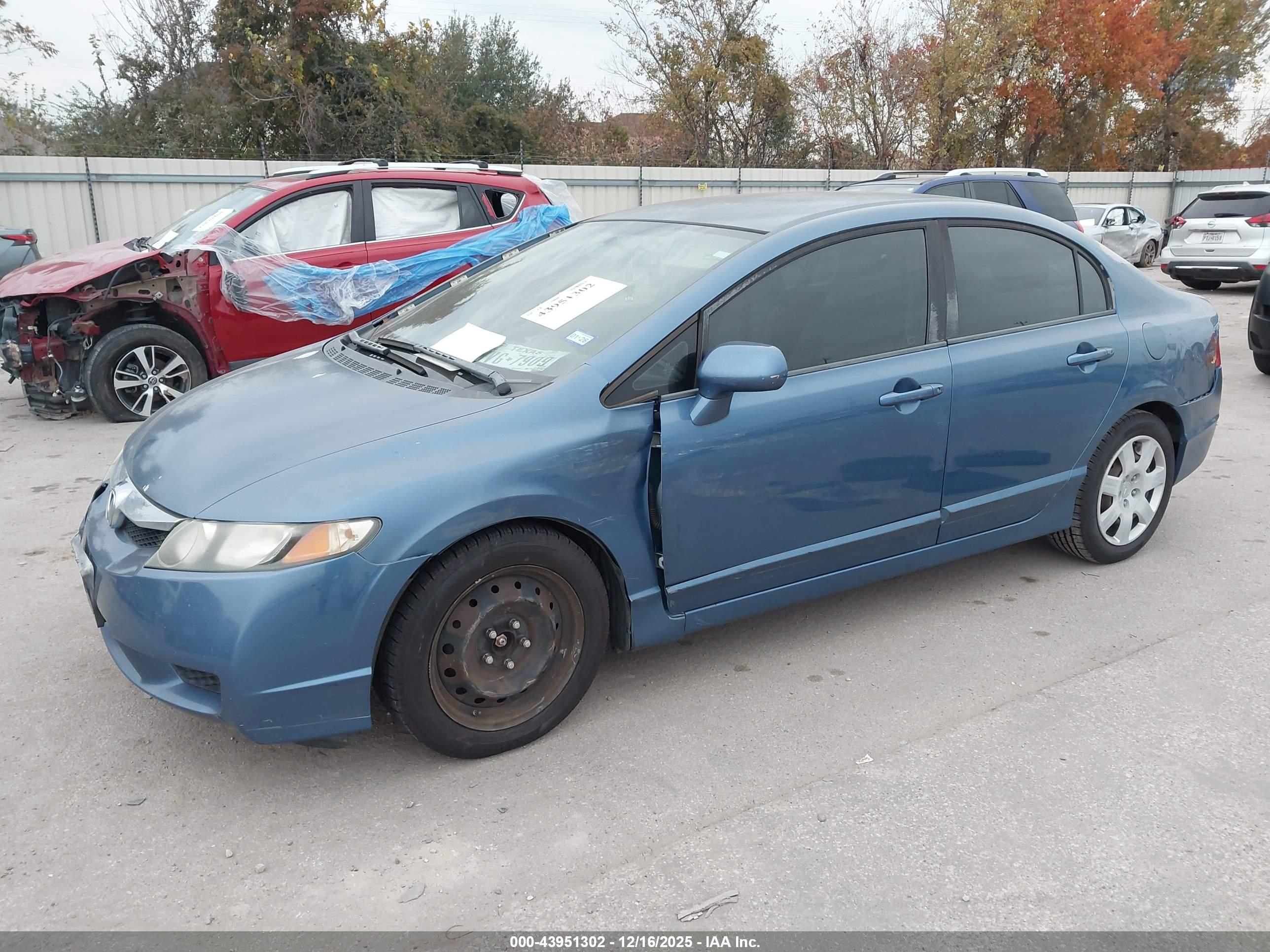 HONDA CIVIC image 2