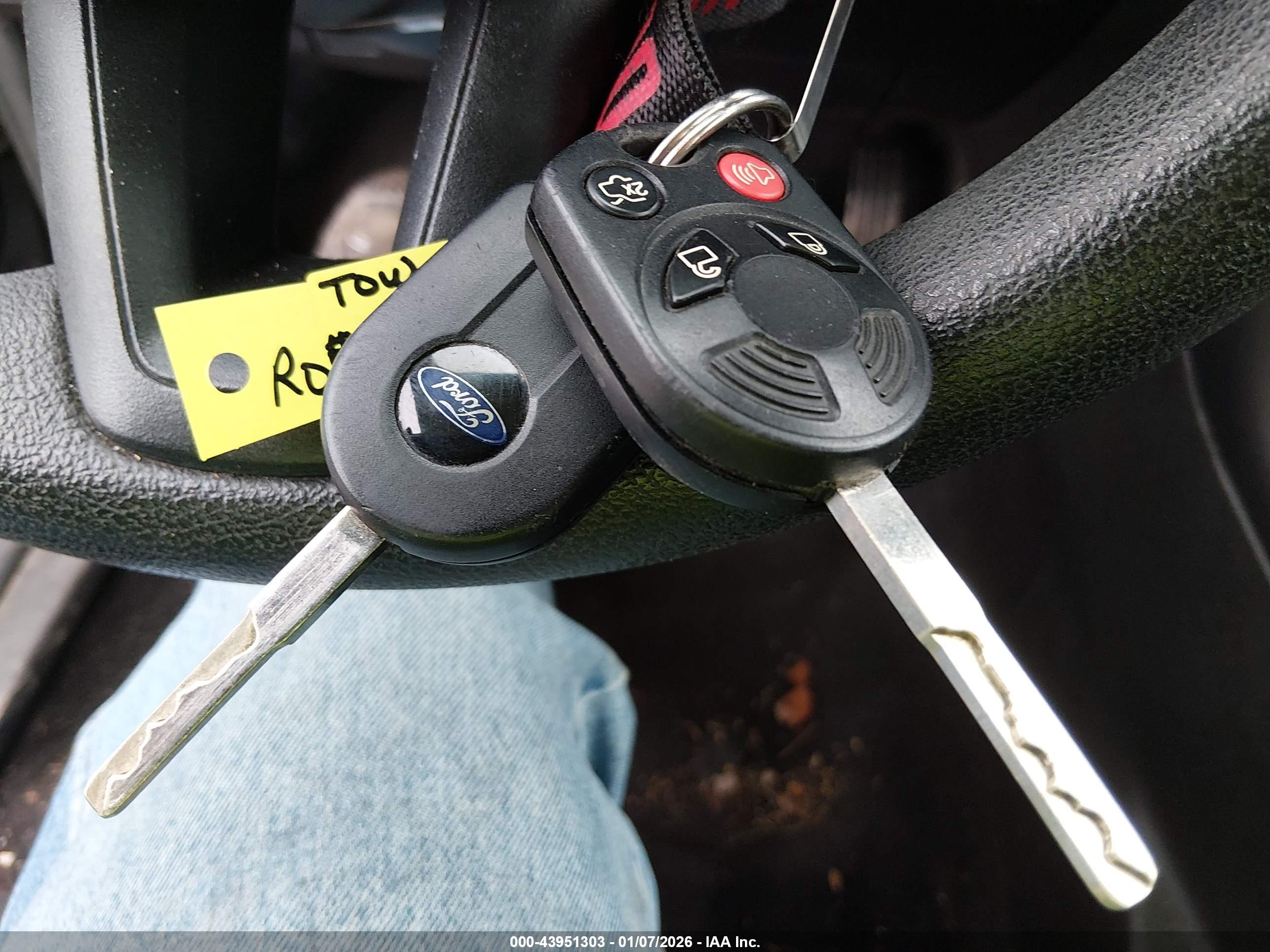 FORD FOCUS image 11
