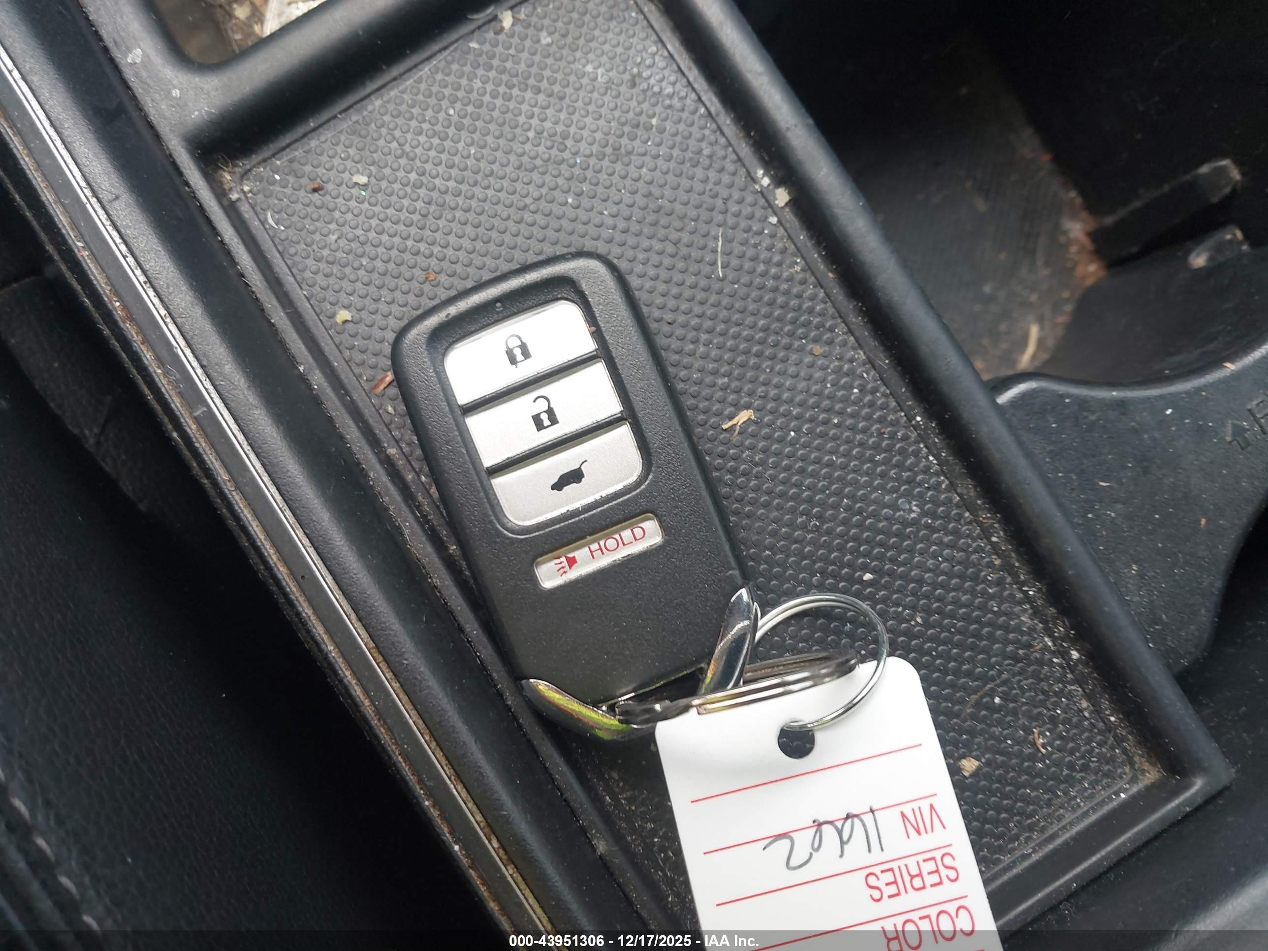 HONDA CR-V image 11