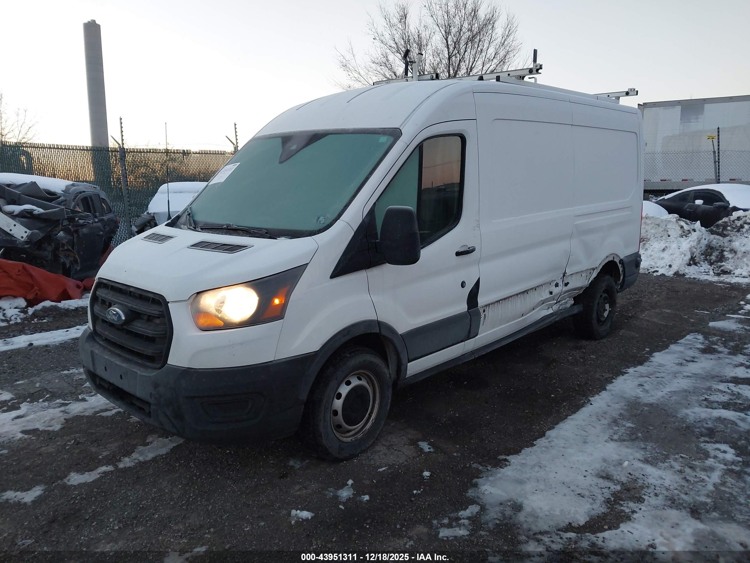 FORD TRANSIT-350 image 2
