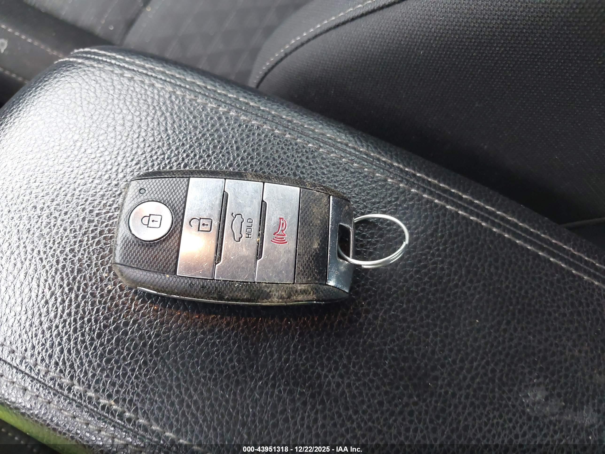 KIA RIO image 11