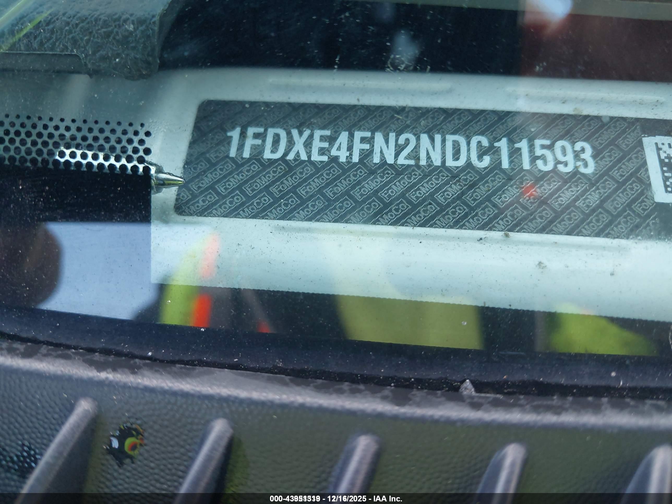 FORD E-450 image 9