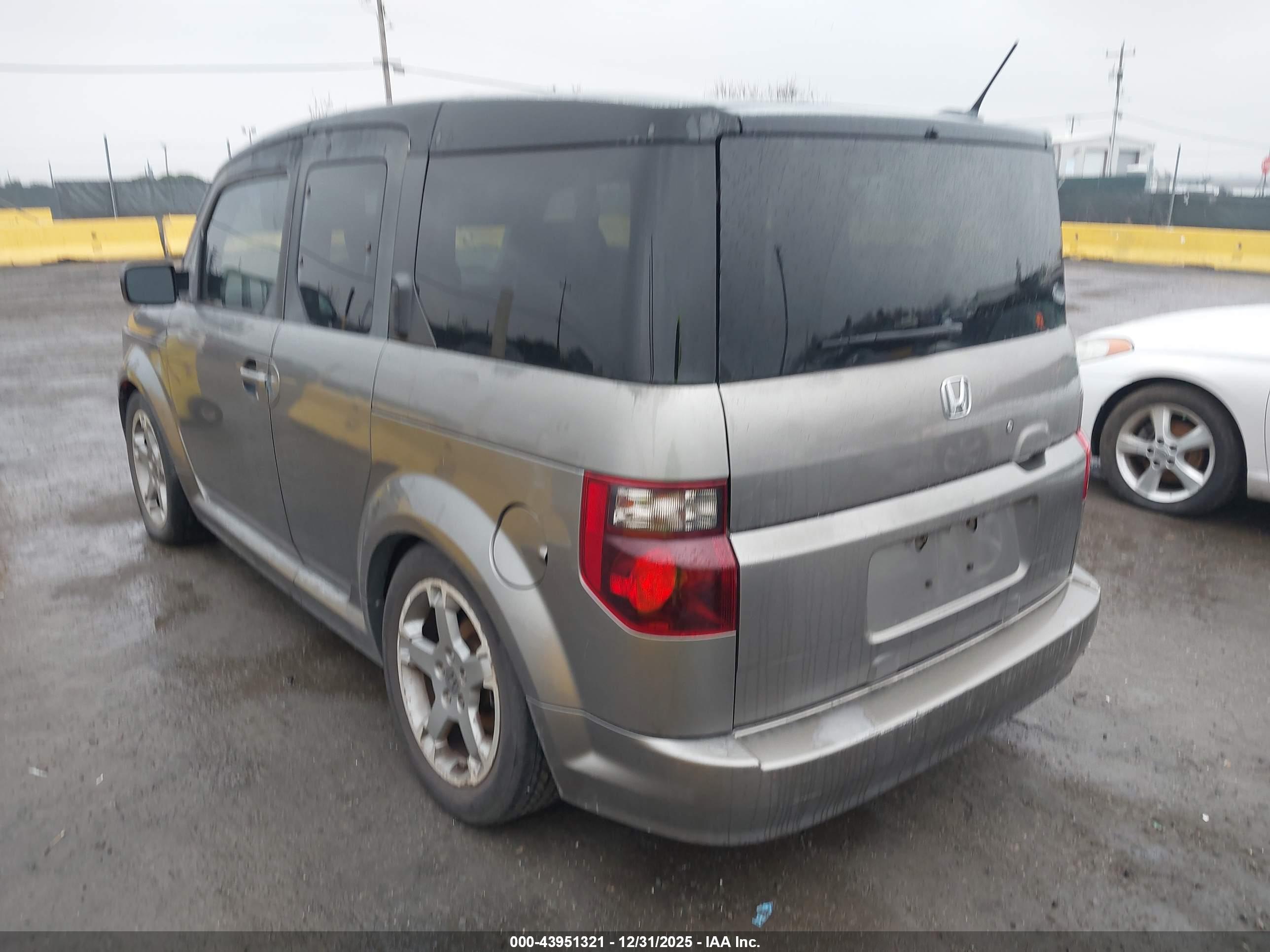 HONDA ELEMENT image 3