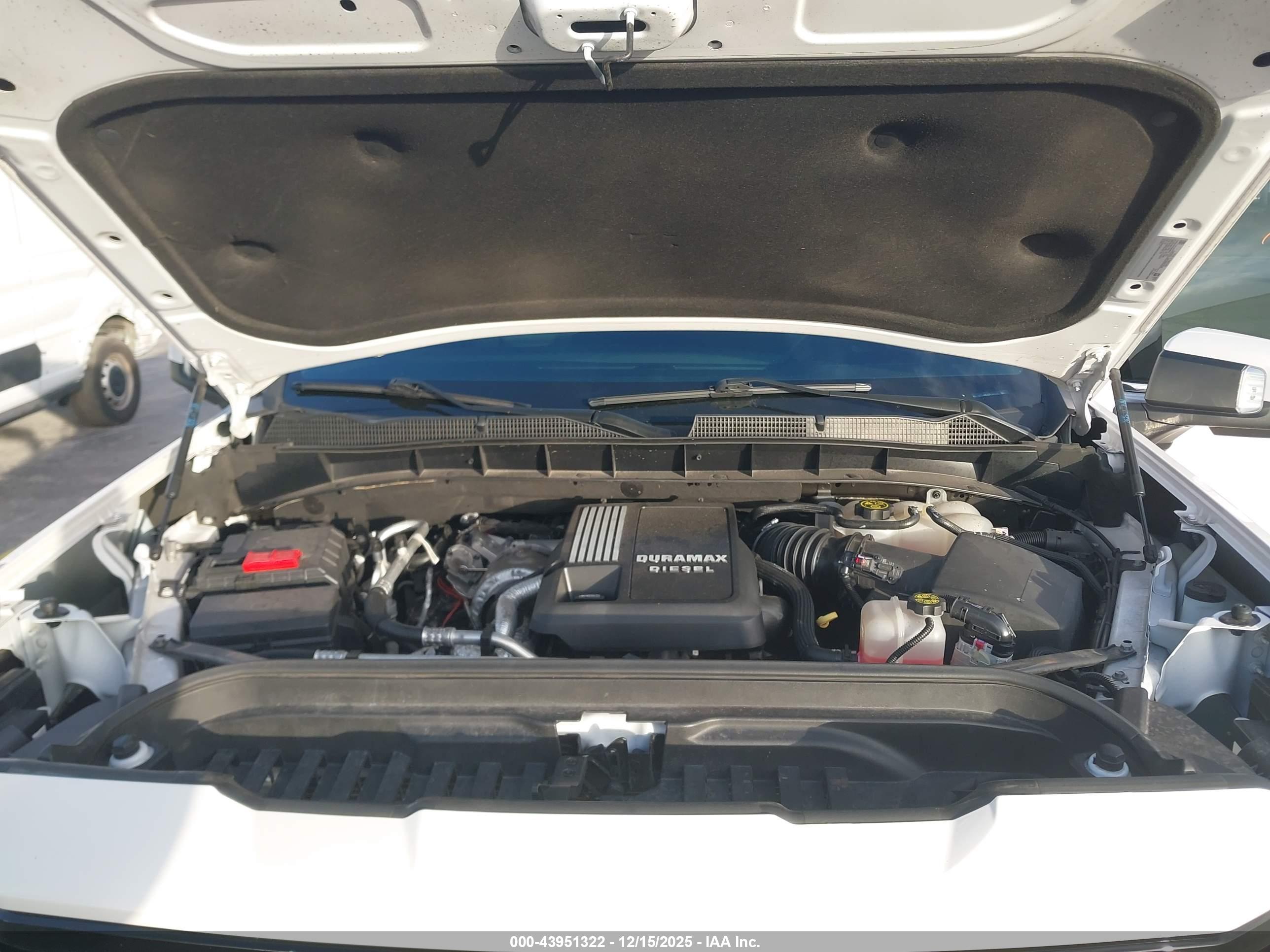 GMC SIERRA image 10