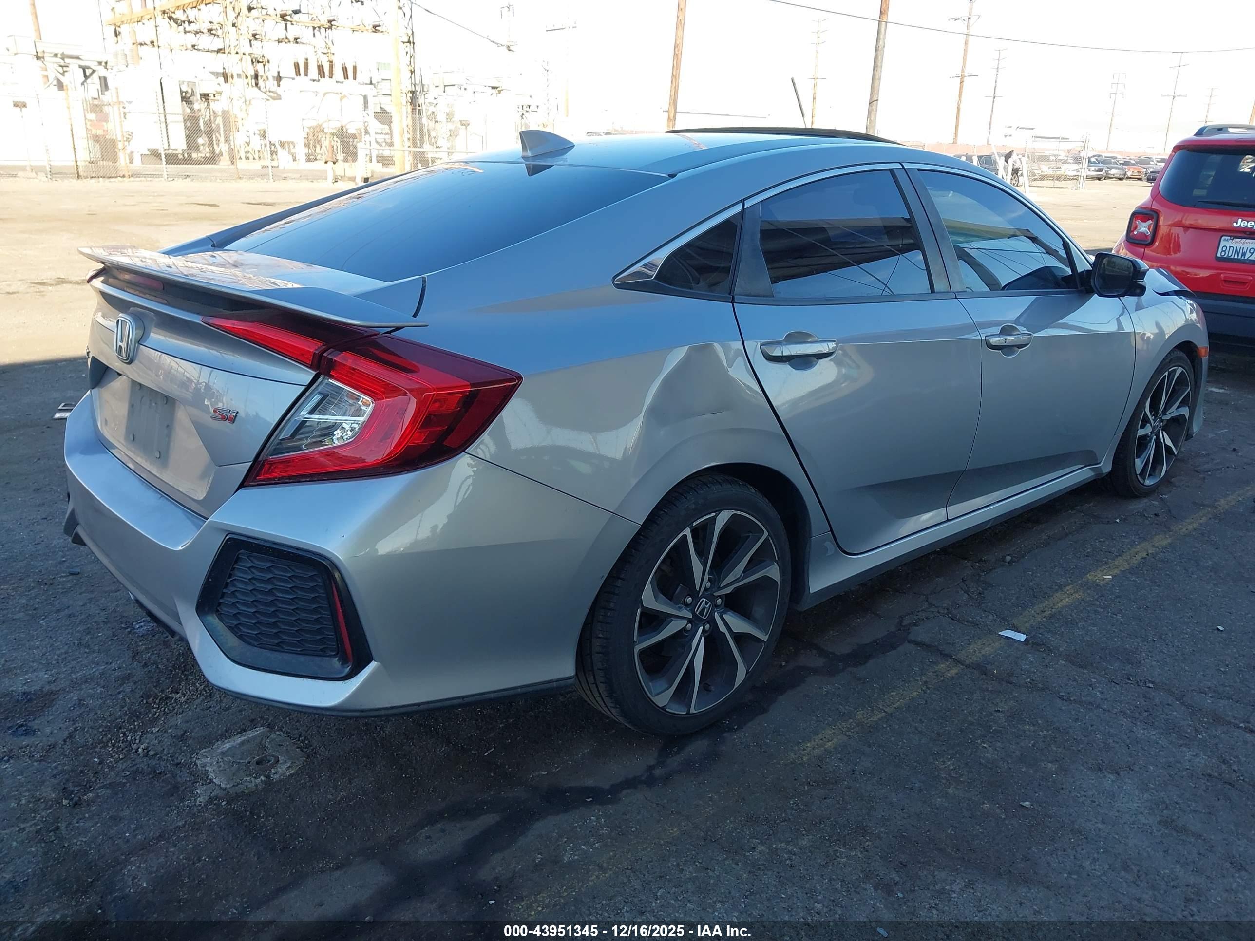 HONDA CIVIC image 4