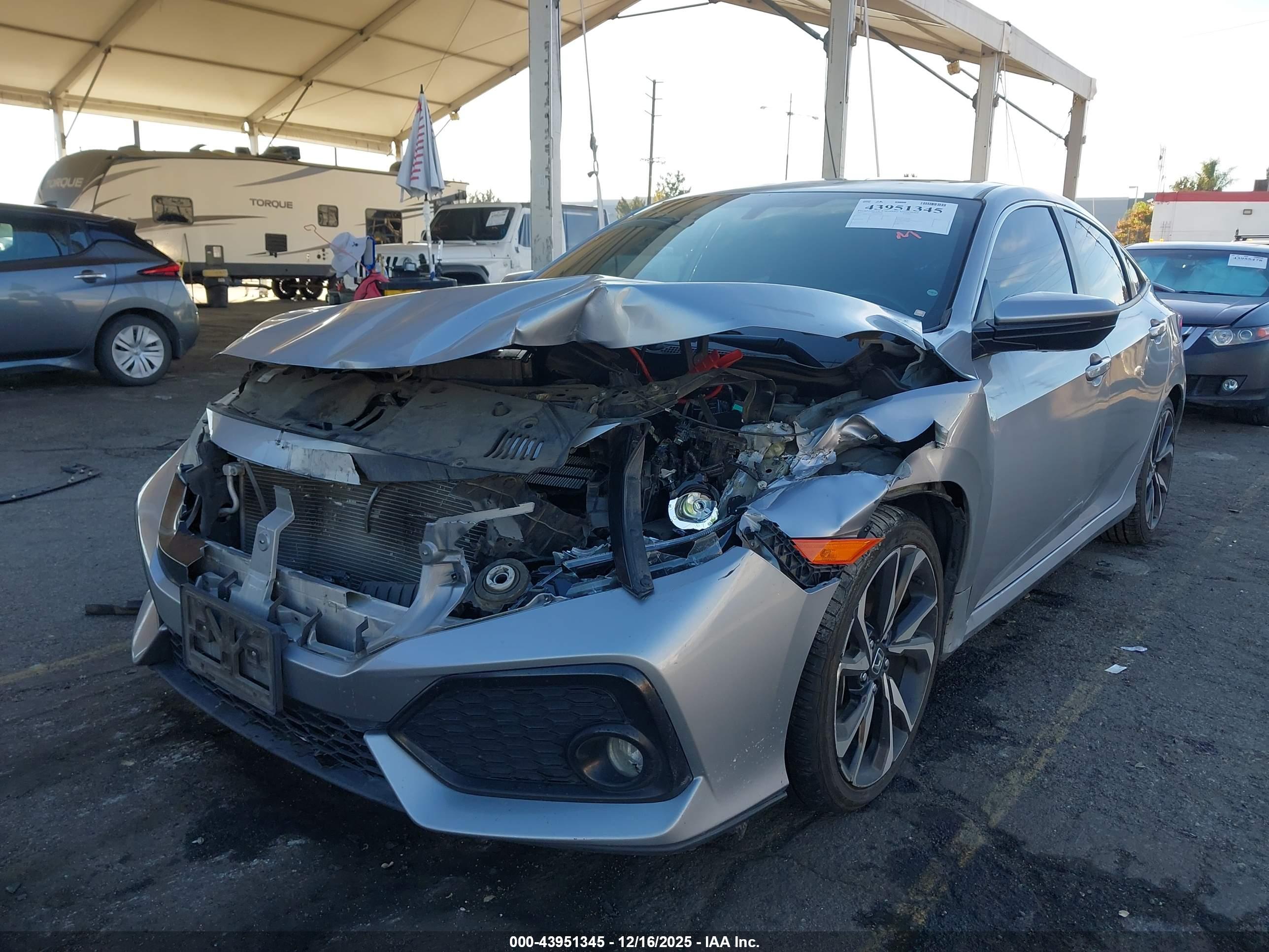 HONDA CIVIC image 6