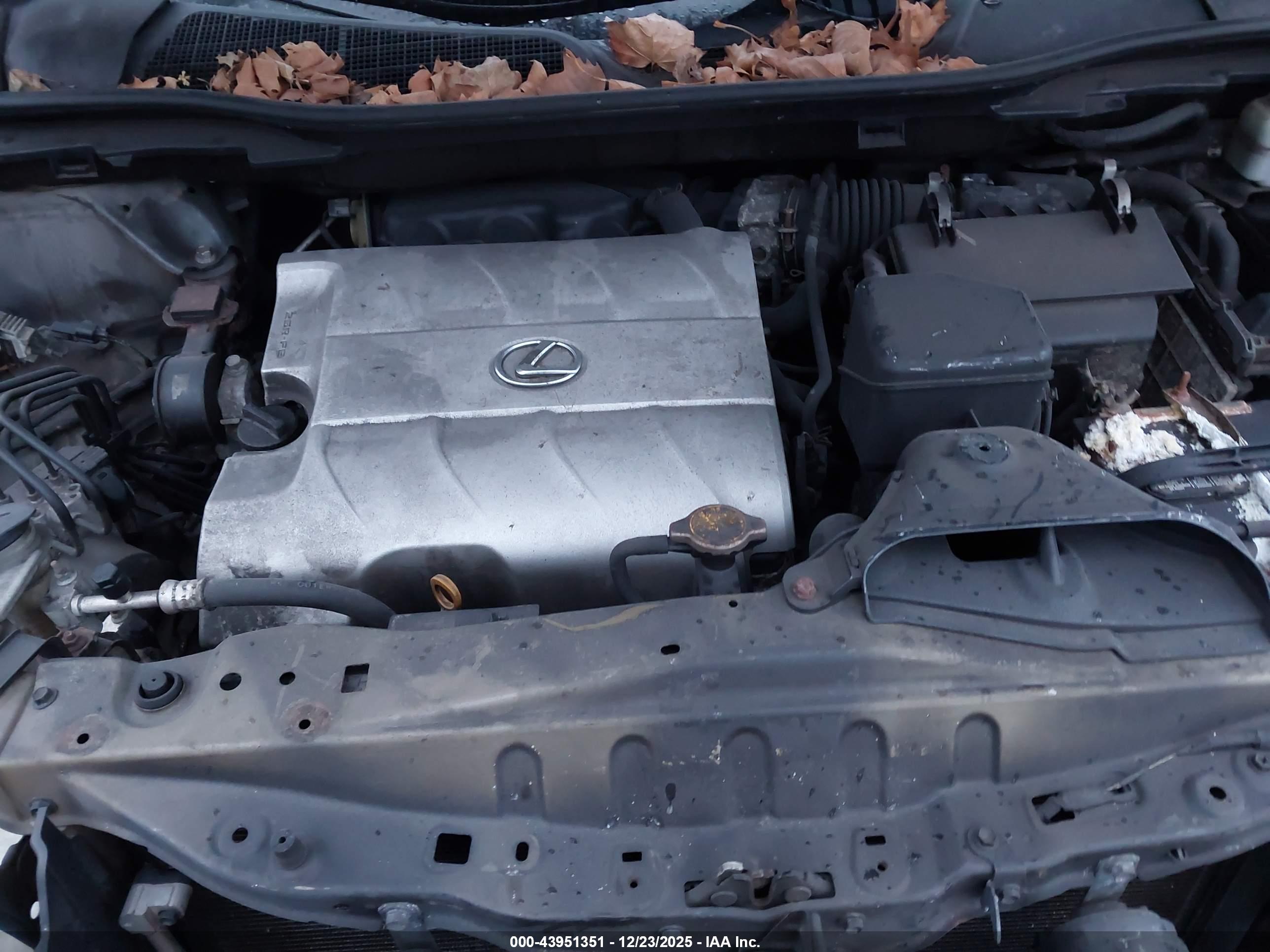 LEXUS RX image 10