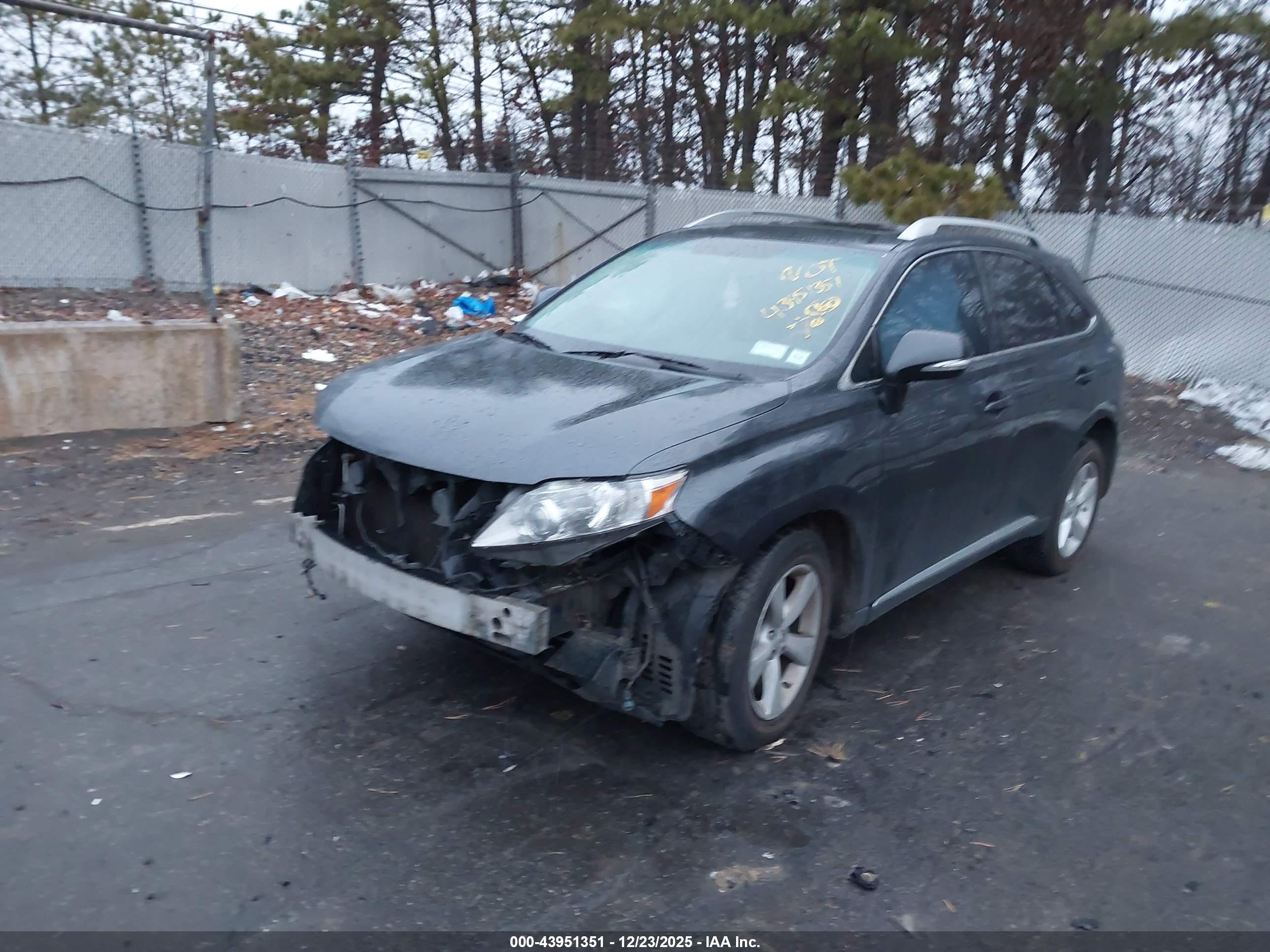 LEXUS RX image 2