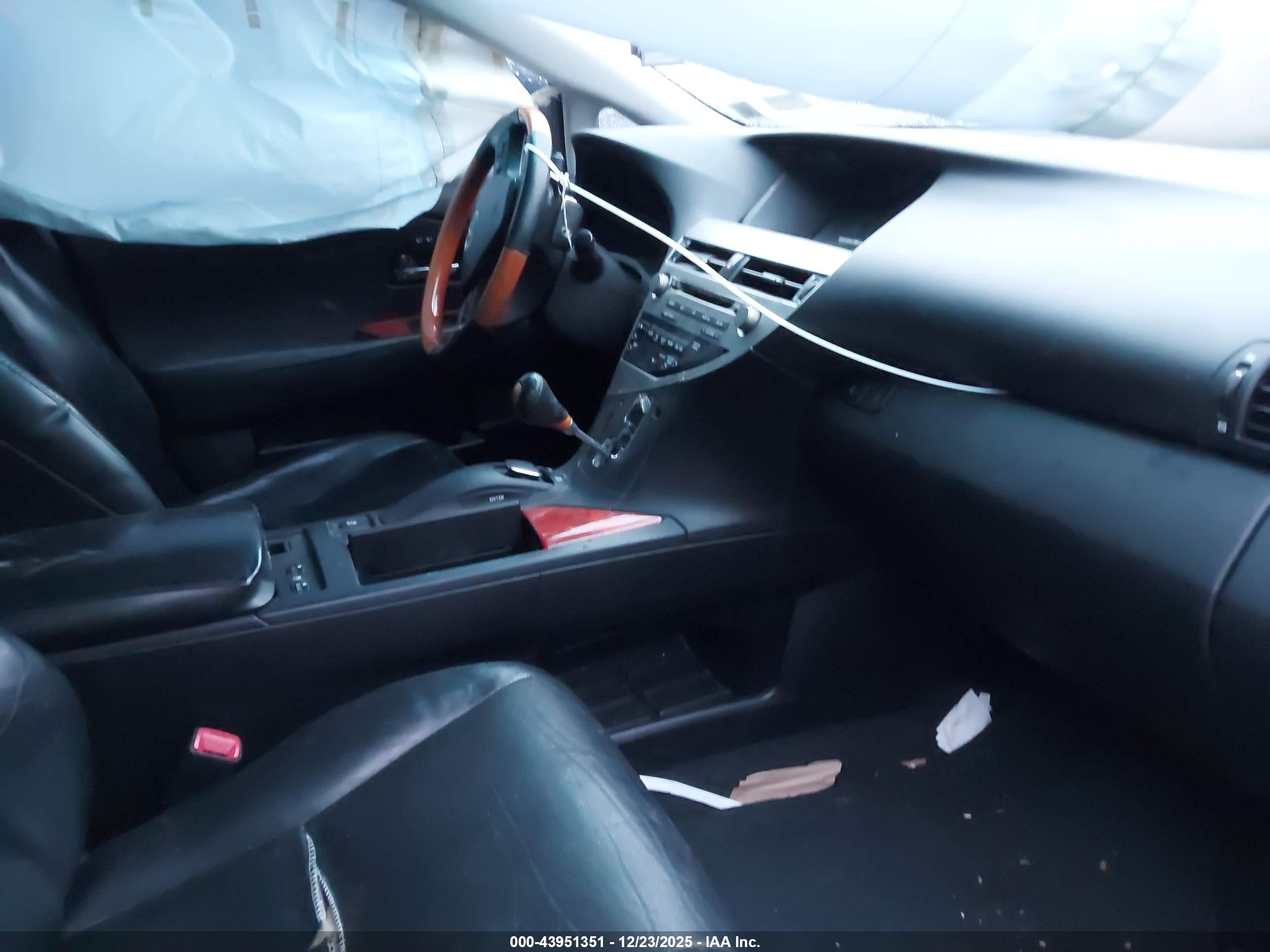 LEXUS RX image 5