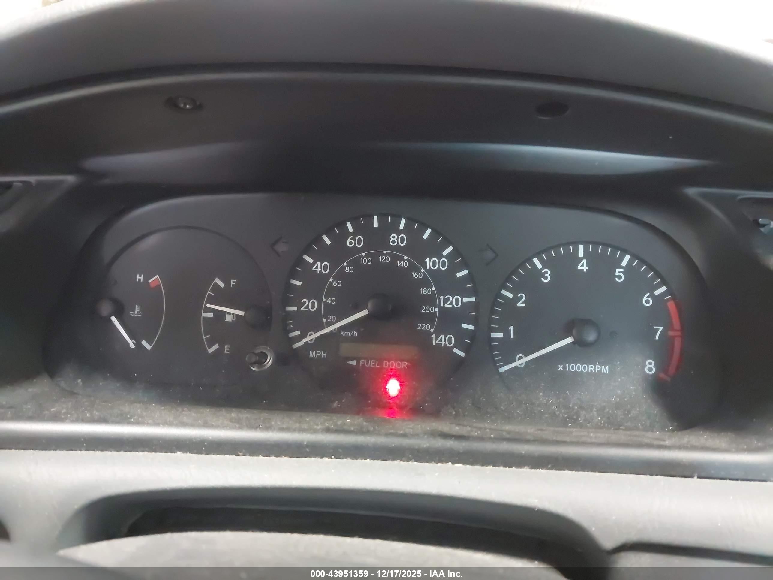 TOYOTA CAMRY image 7