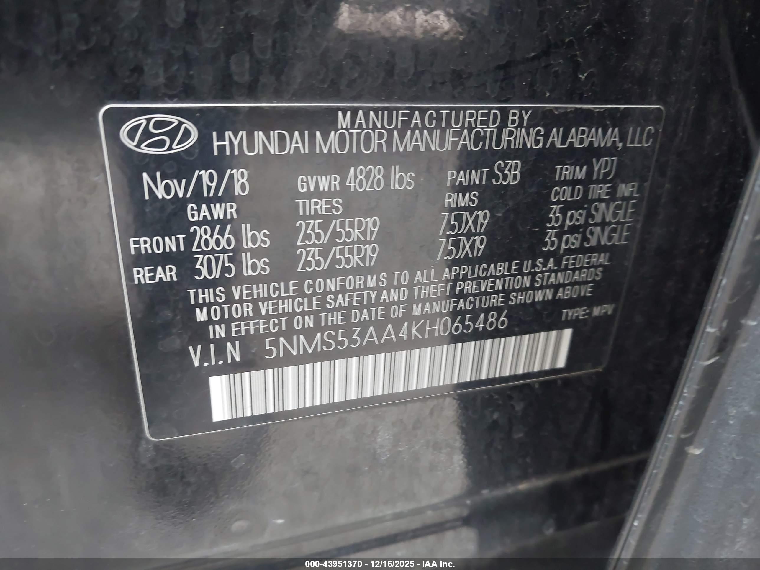 HYUNDAI SANTA image 9