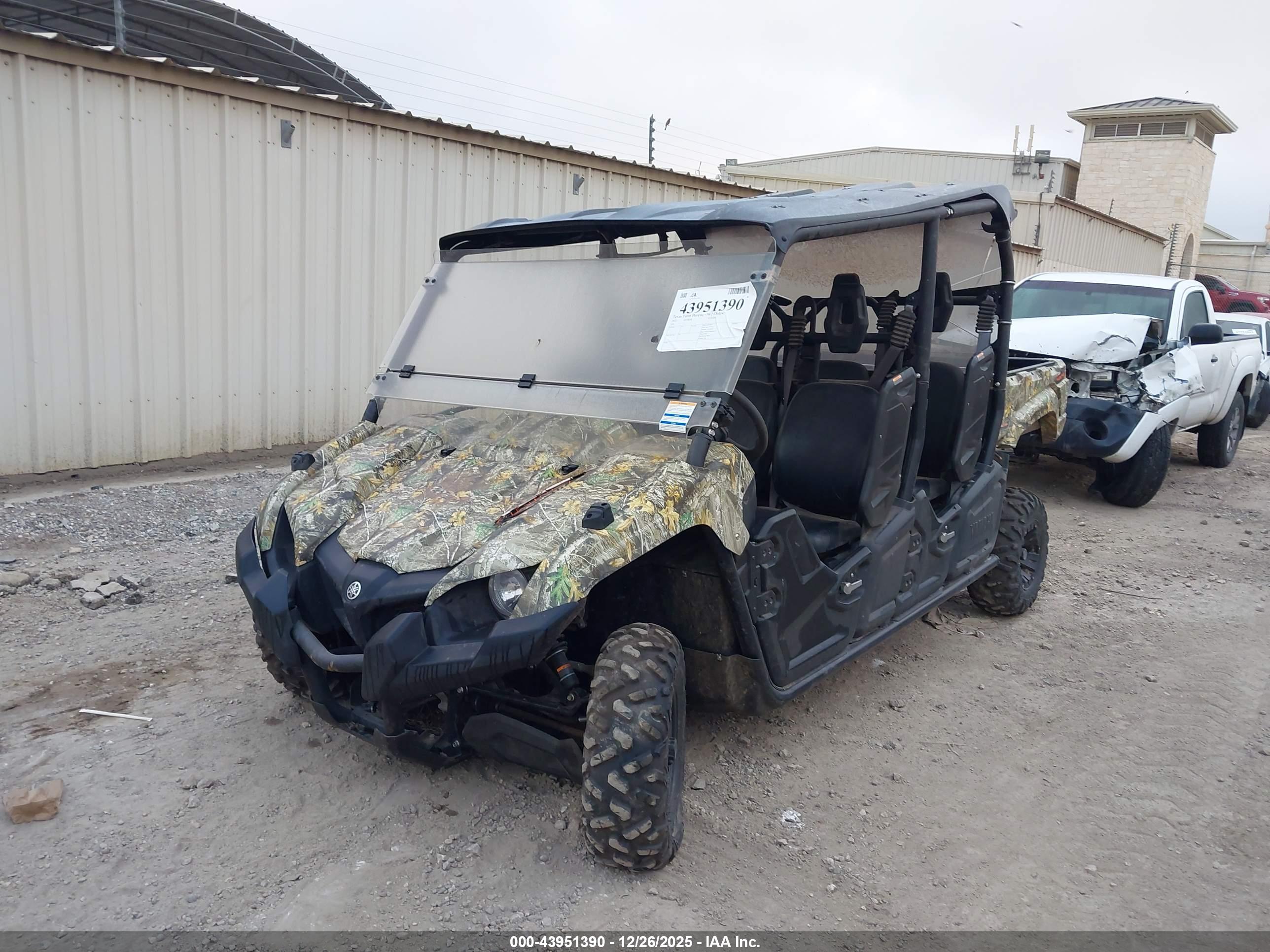 YAMAHA YXC700 image 2