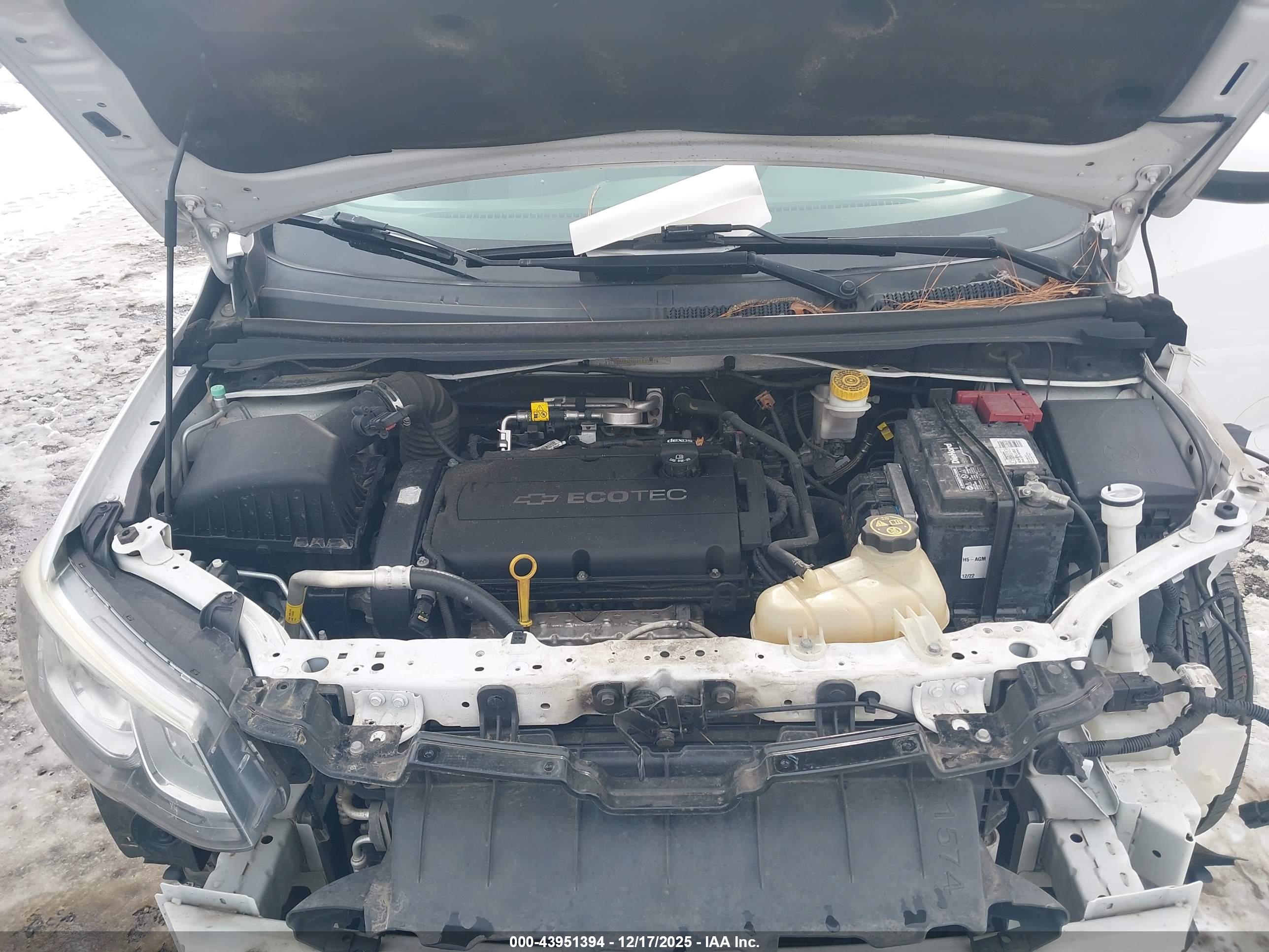 CHEVROLET SONIC image 10