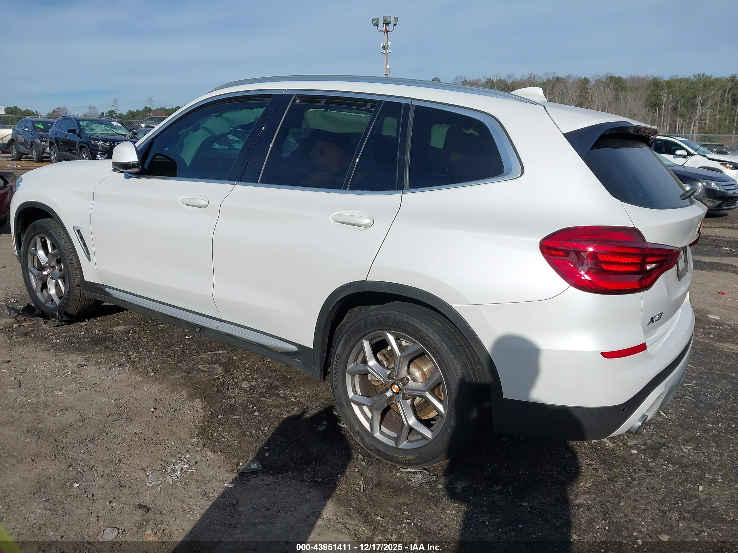 BMW X3 image 3
