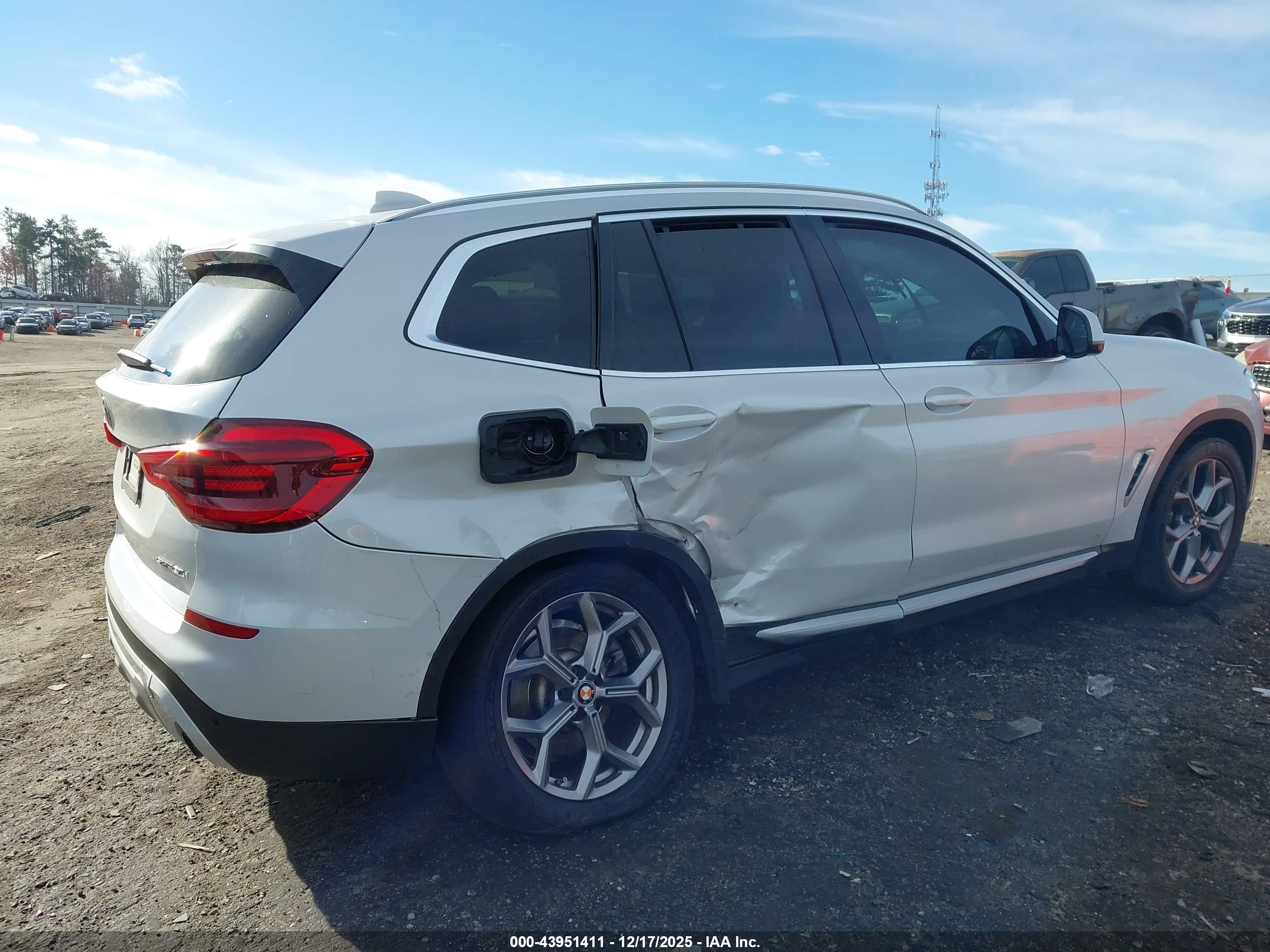 BMW X3 image 4