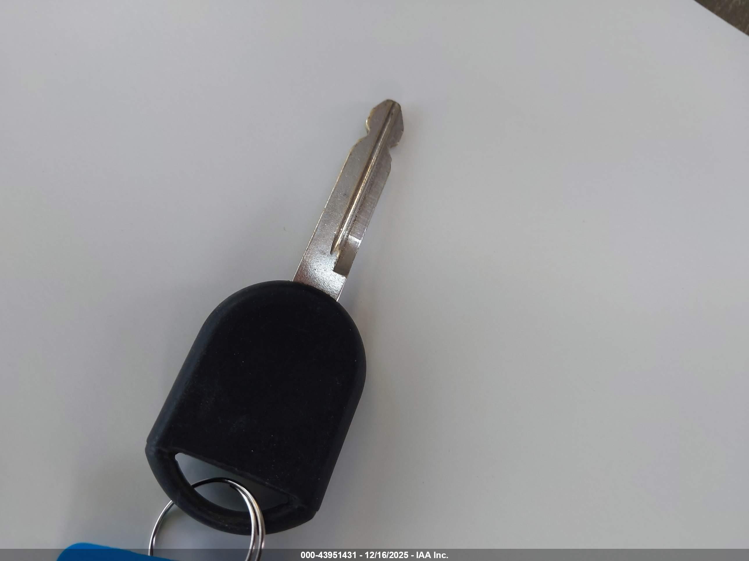 FORD CROWN image 11
