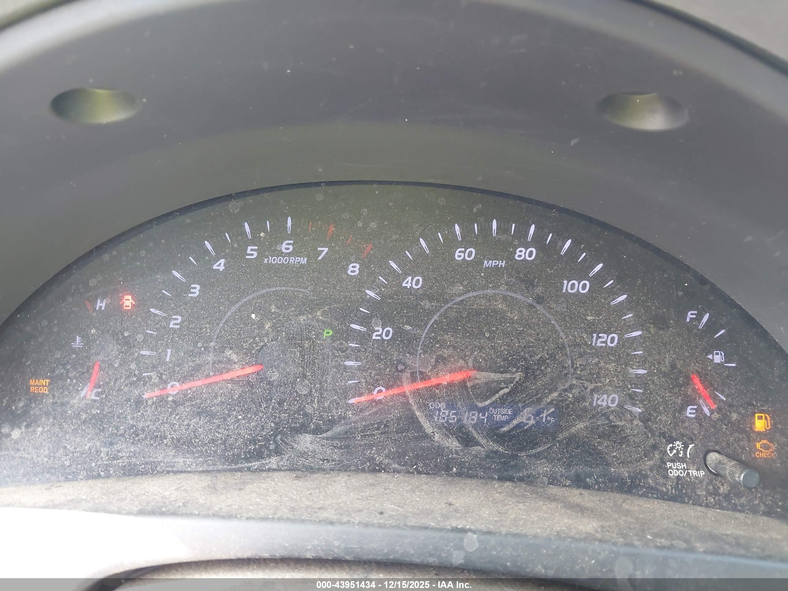 TOYOTA CAMRY image 7