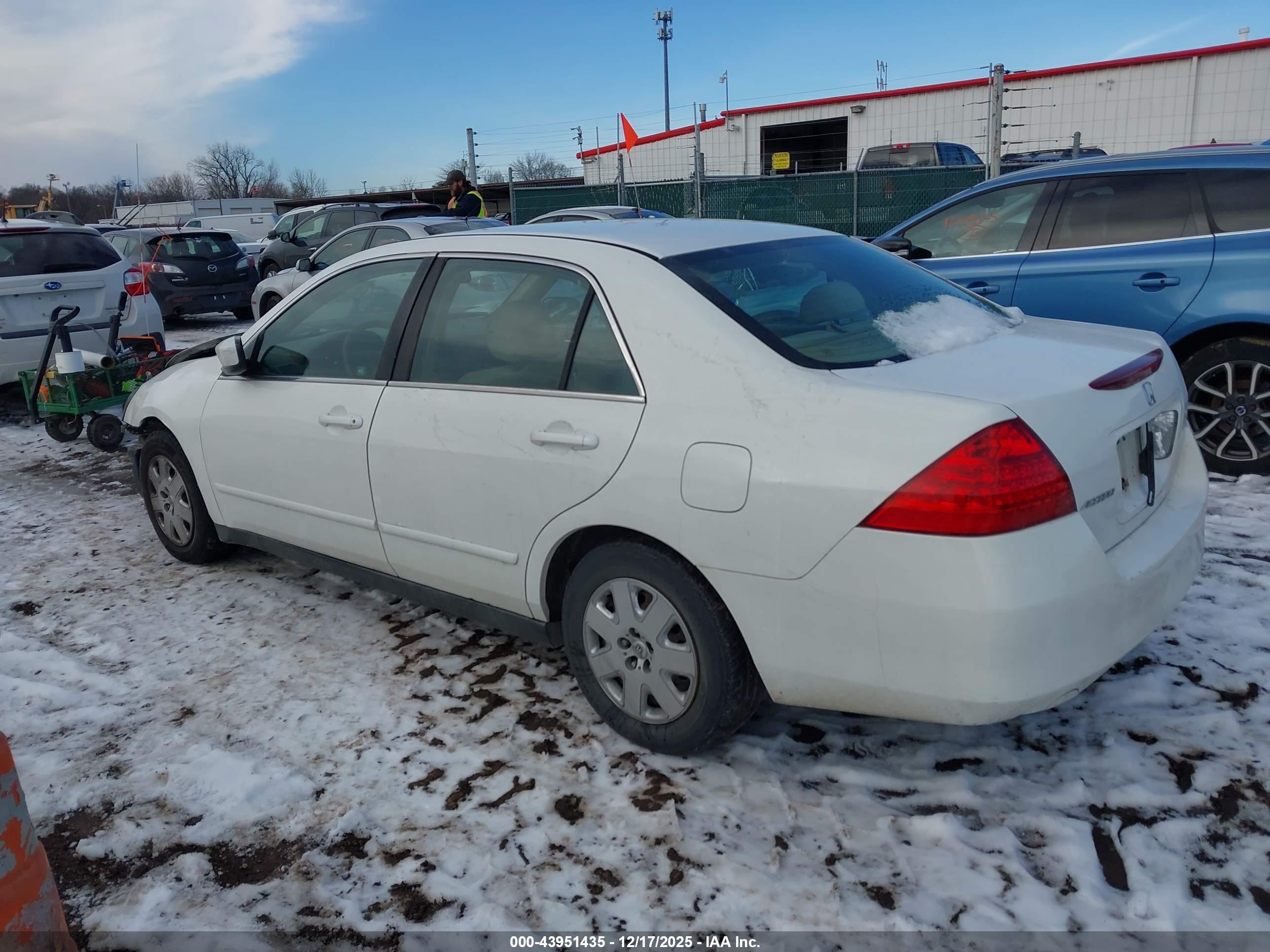 HONDA ACCORD image 3