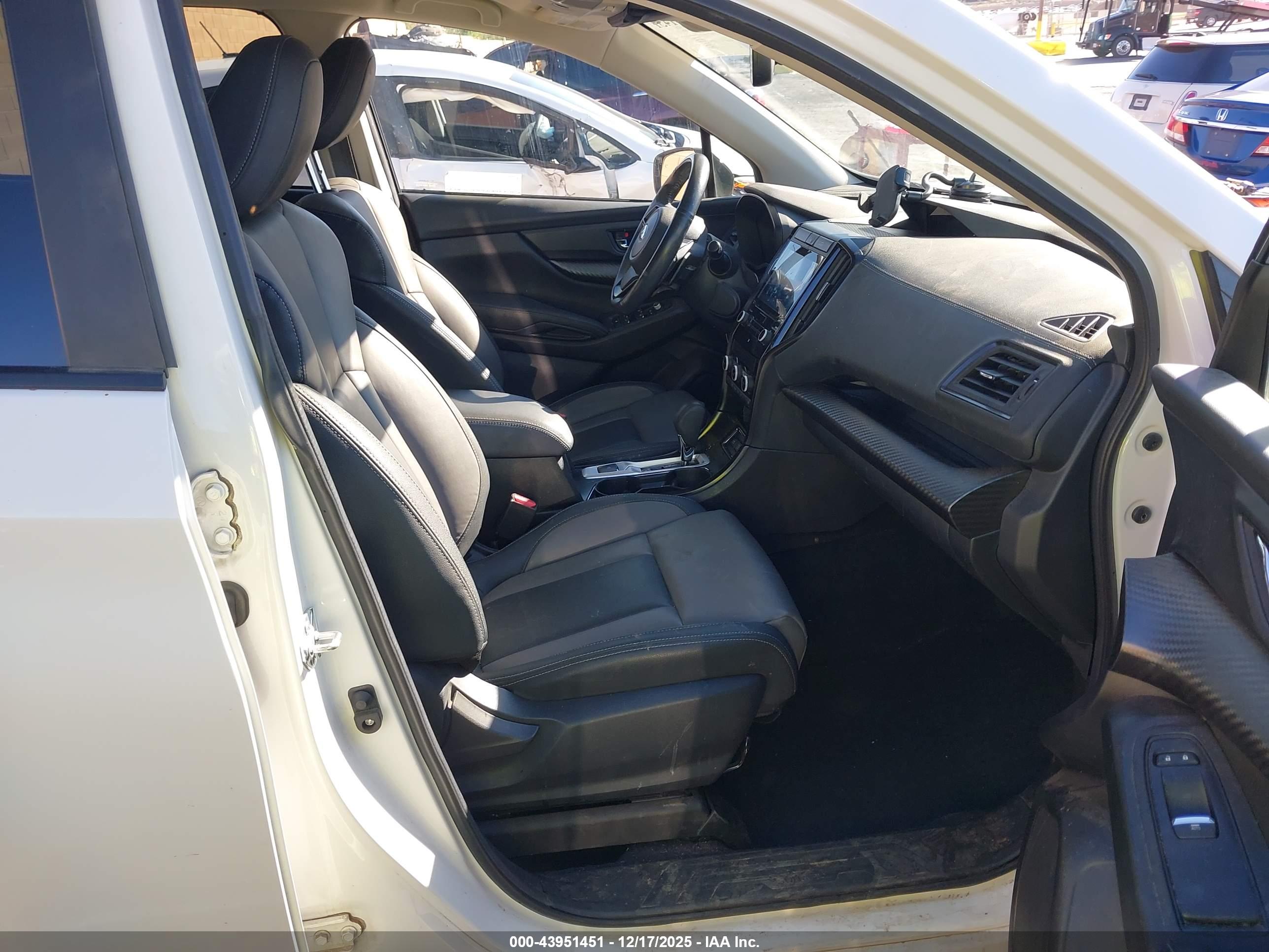 SUBARU ASCENT image 5