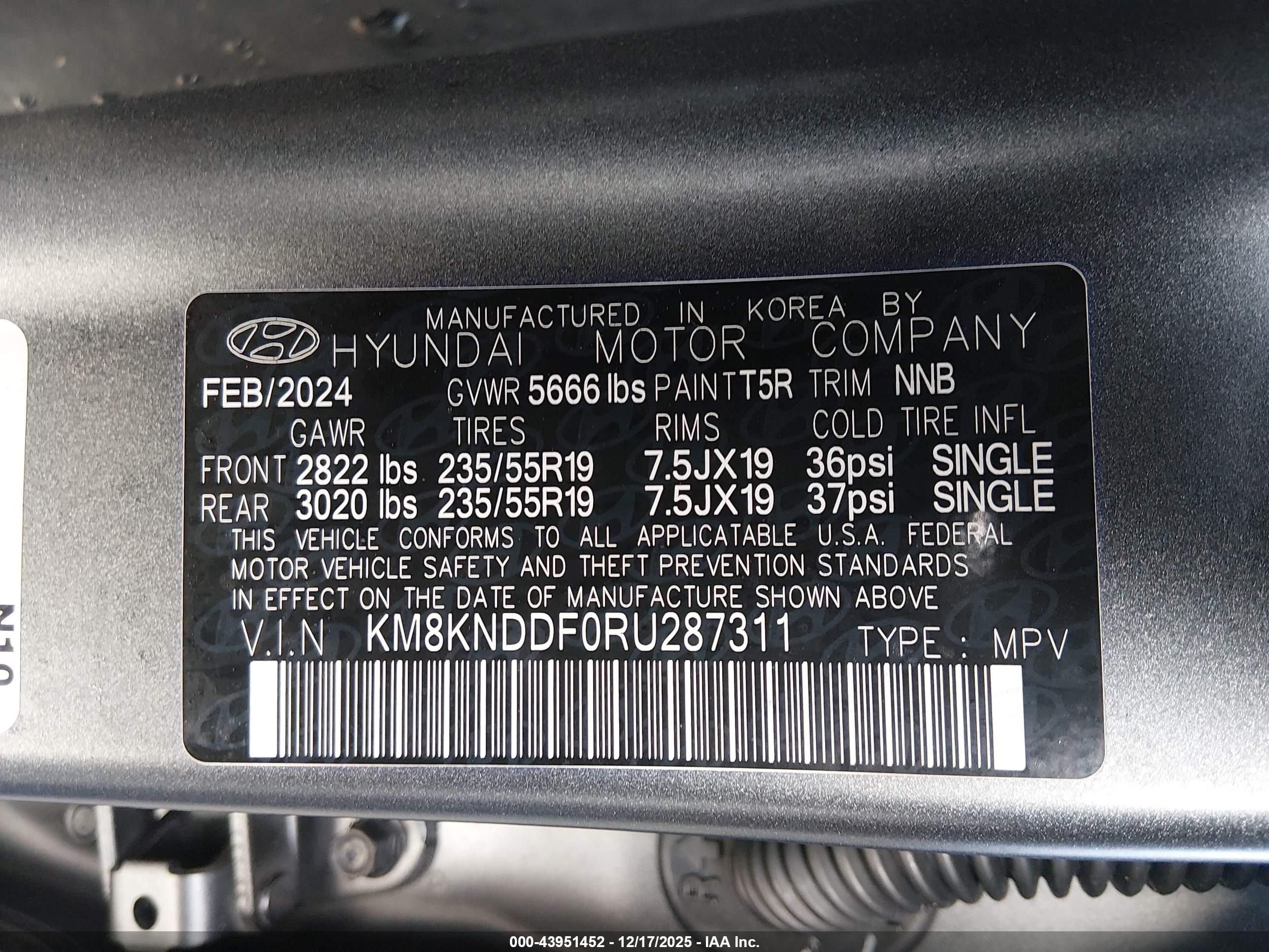 HYUNDAI IONIQ image 9