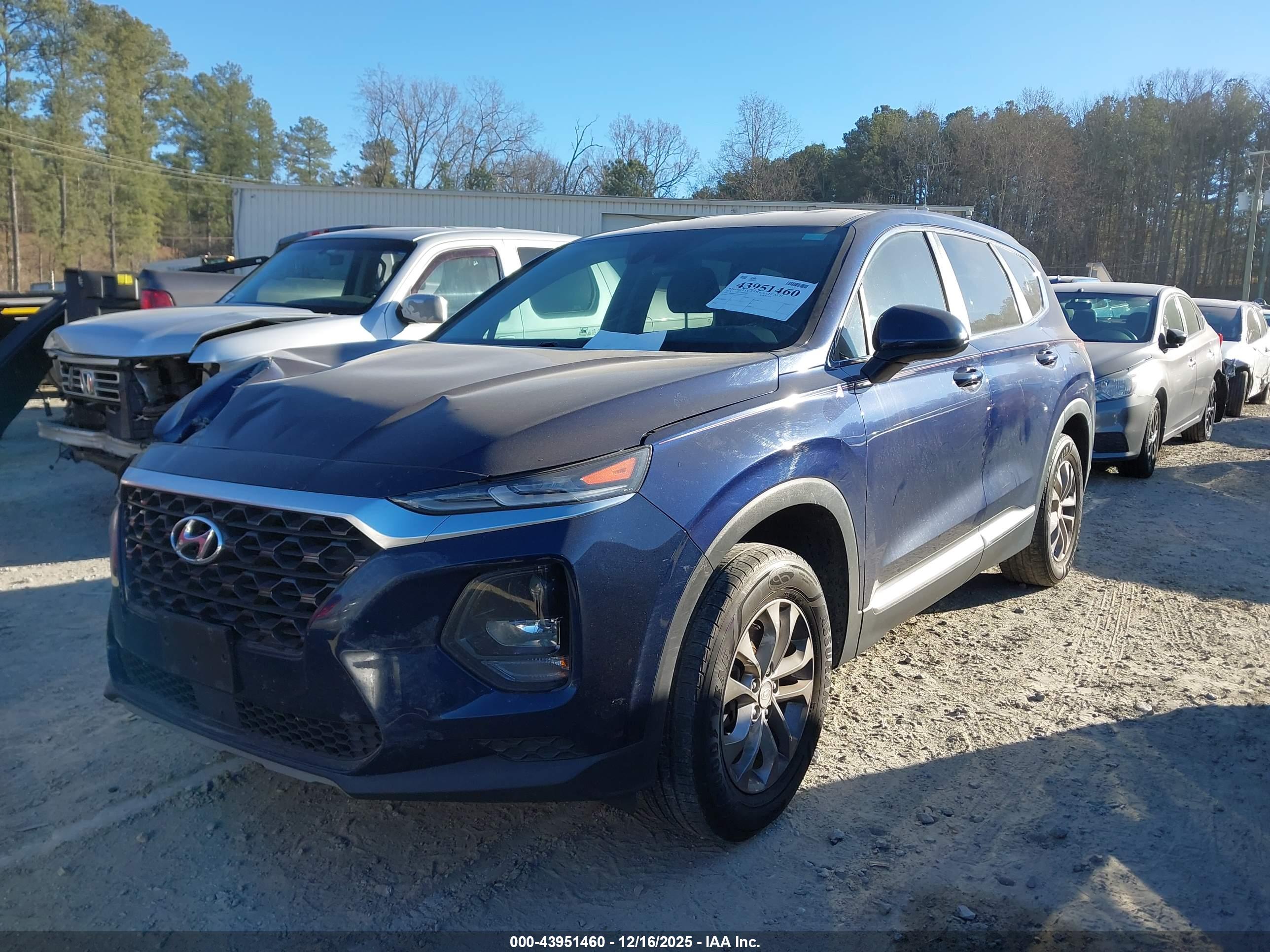 HYUNDAI SANTA image 2