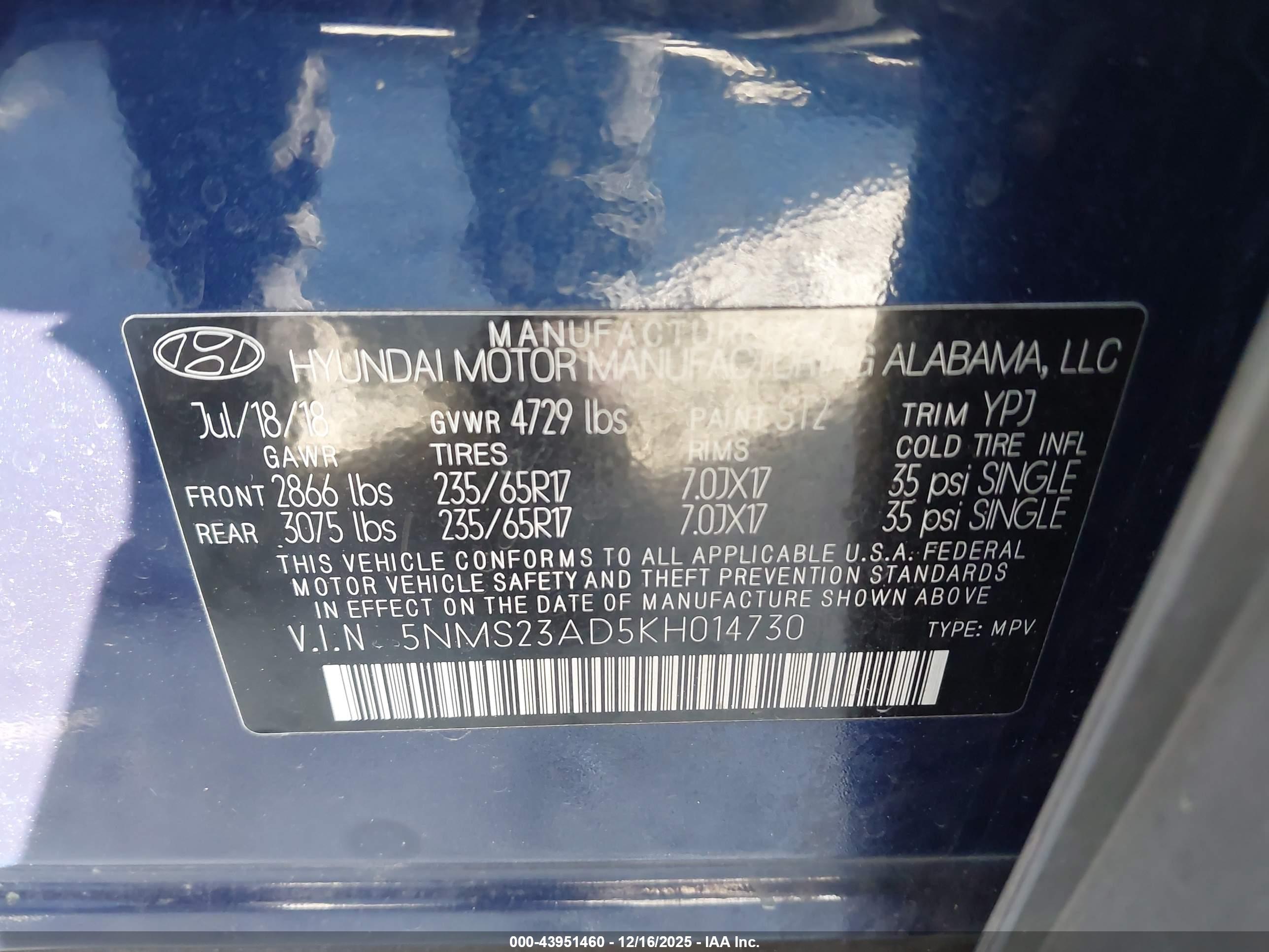 HYUNDAI SANTA image 9