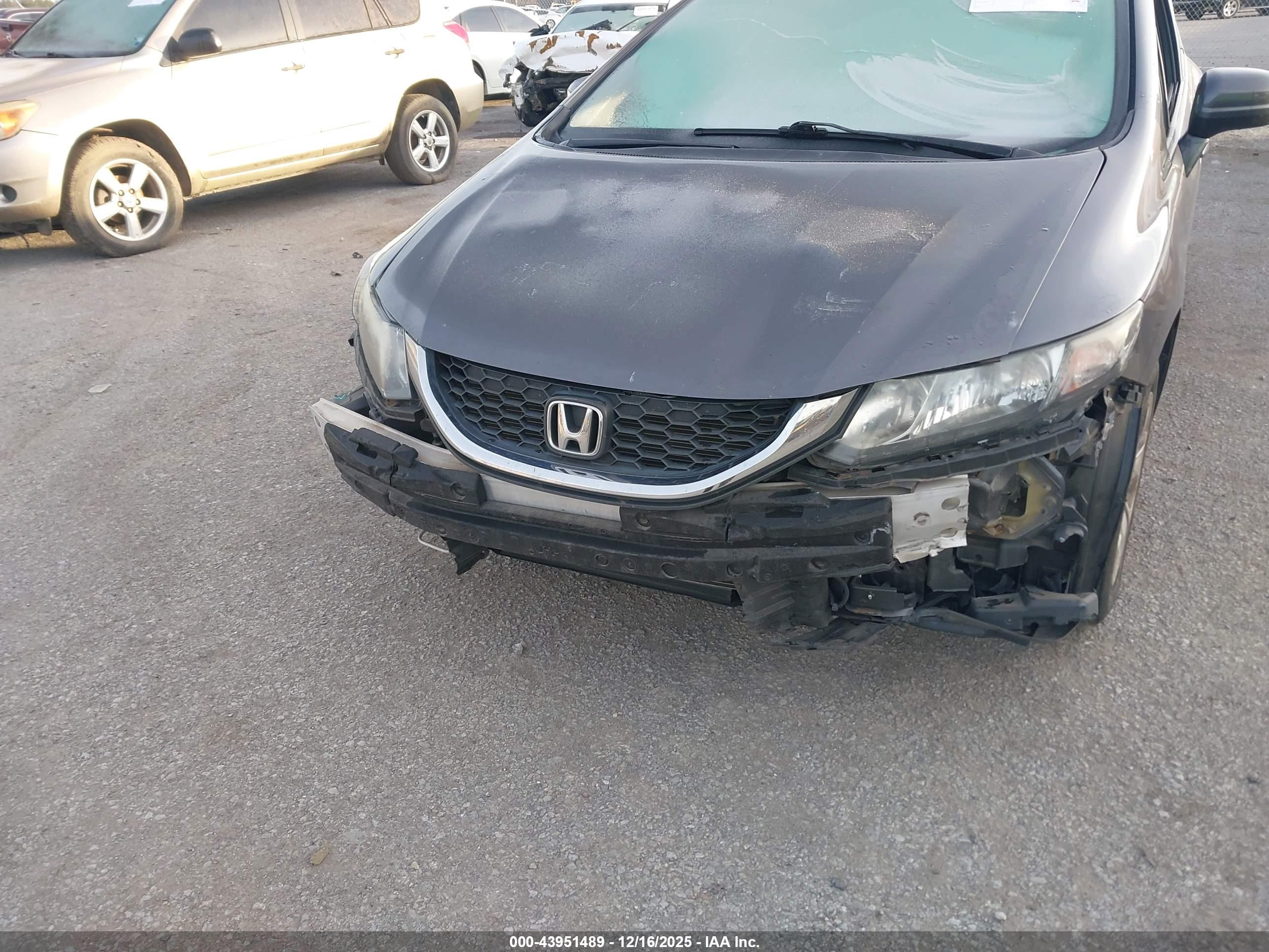 HONDA CIVIC image 6