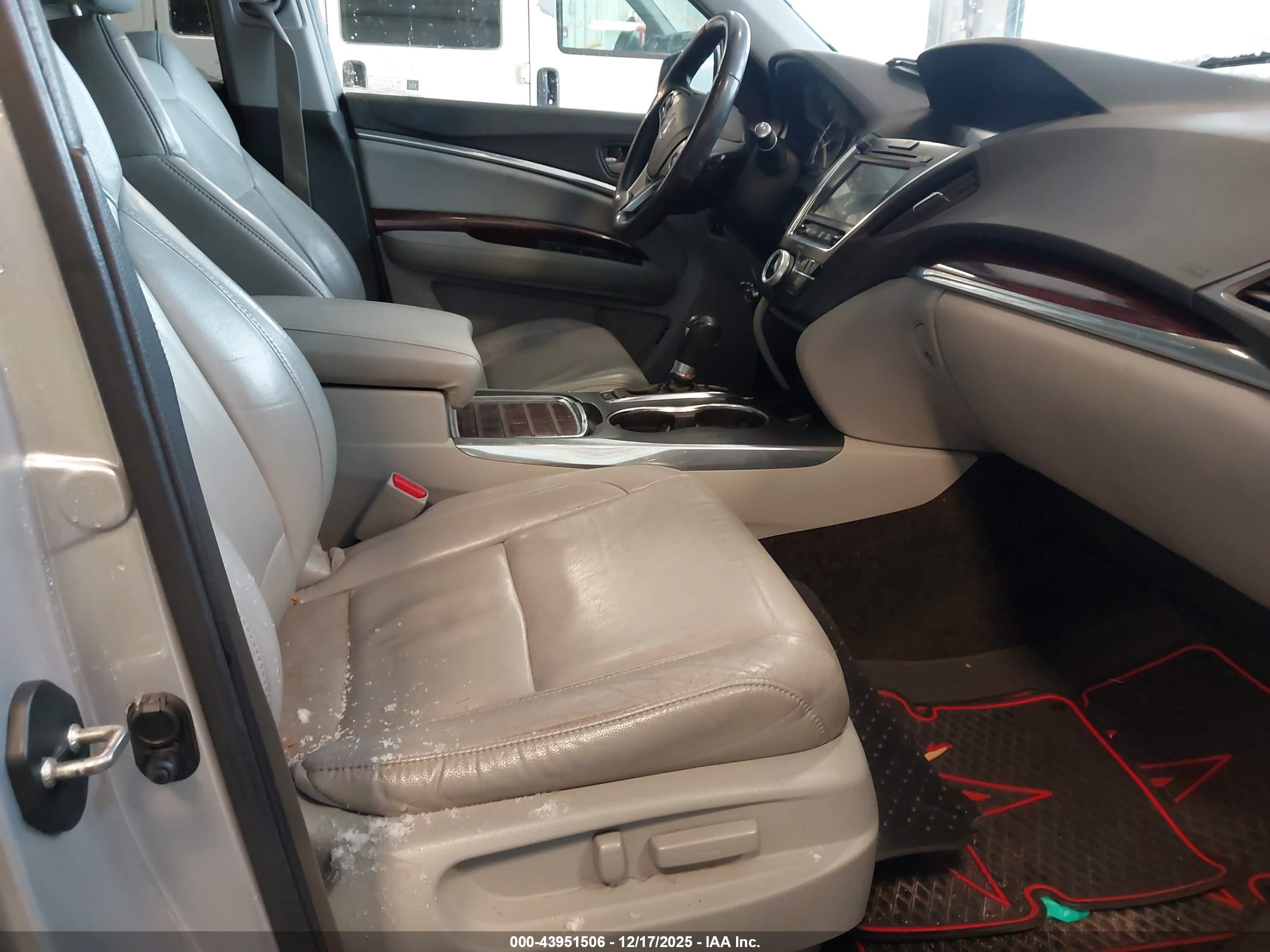 ACURA MDX image 5