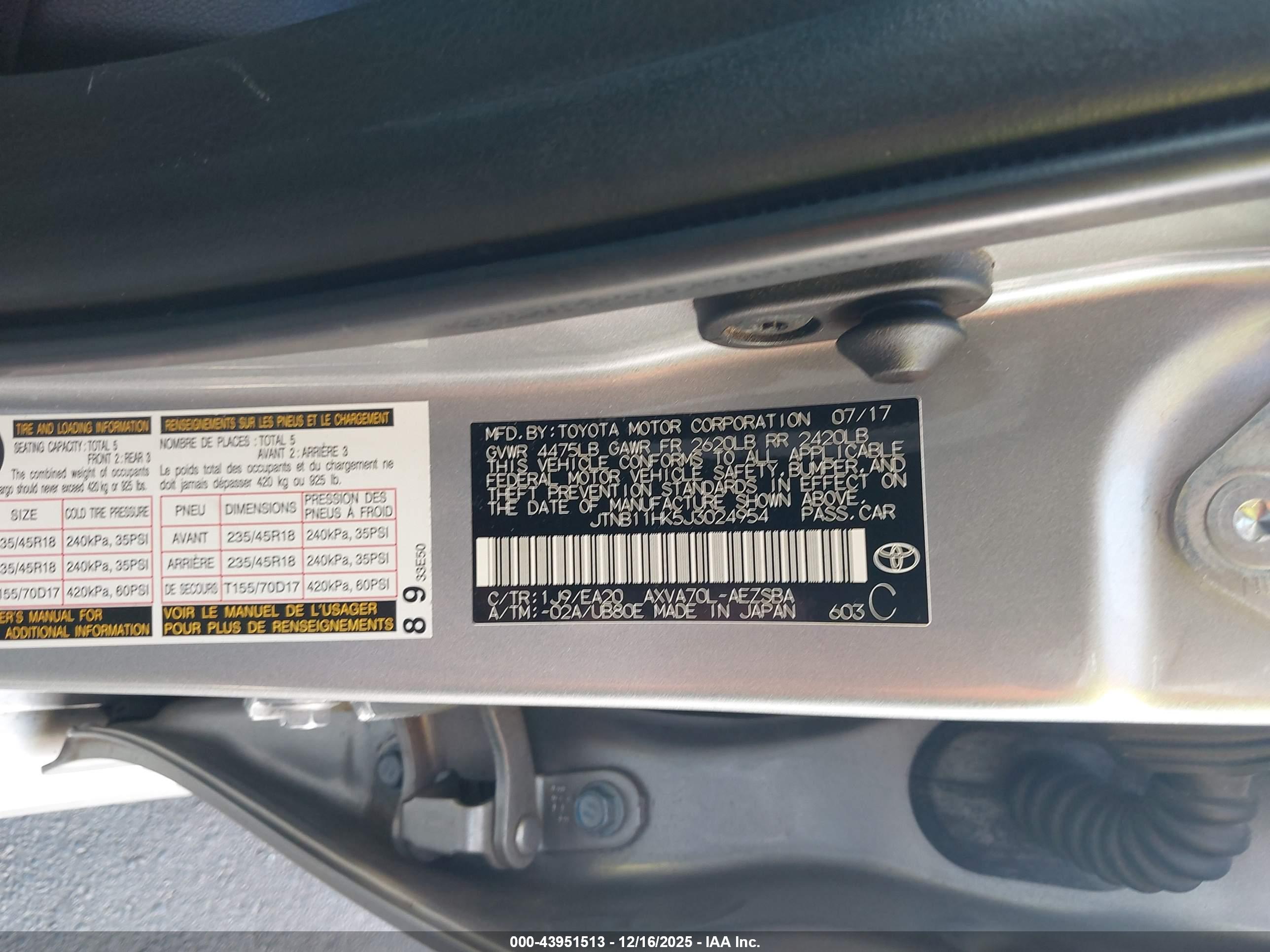 TOYOTA CAMRY image 9